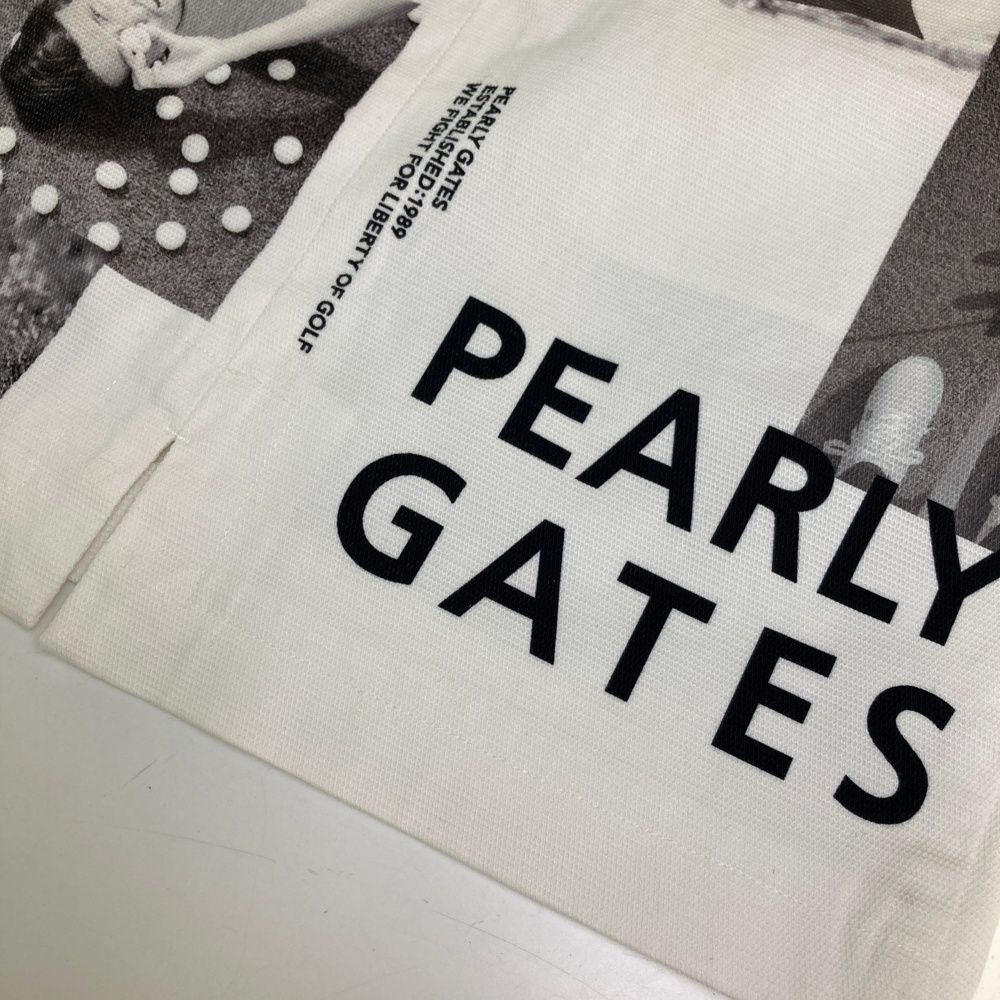 コラージュ柄 ホワイト系