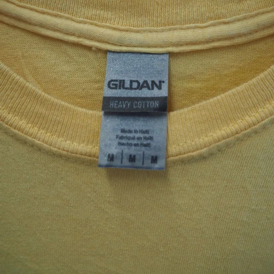 (アメリカ古着)ギルダン GILDAN Tシャツ フロントプリントロゴ イエロー M