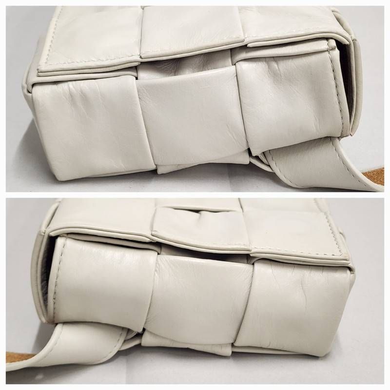 BOTTEGA VENETA ザ ストレッチ カセット マキシイントレチャート