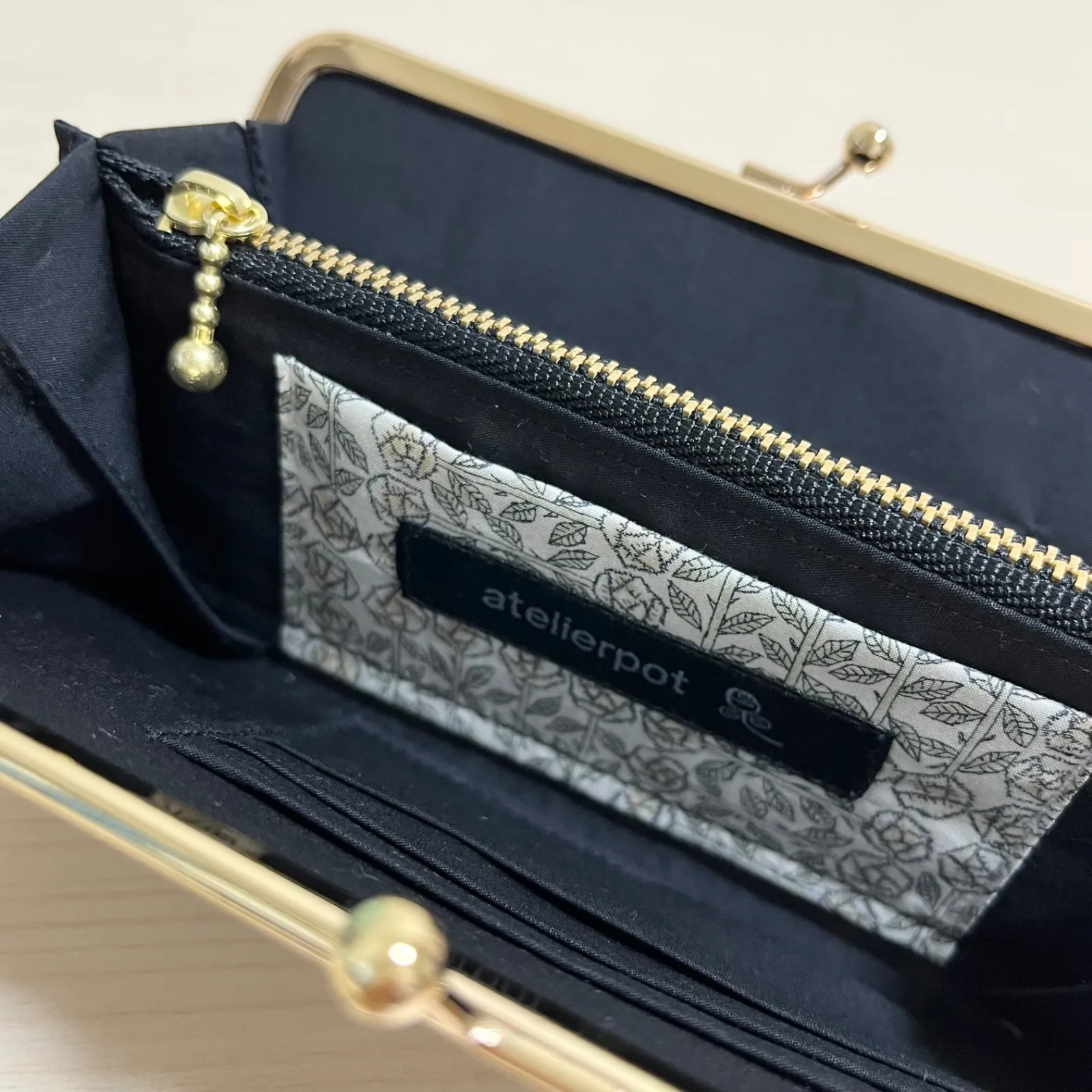 ファッション小物 ☆ミナペルホネン☆lulu large beigeのがま口財布