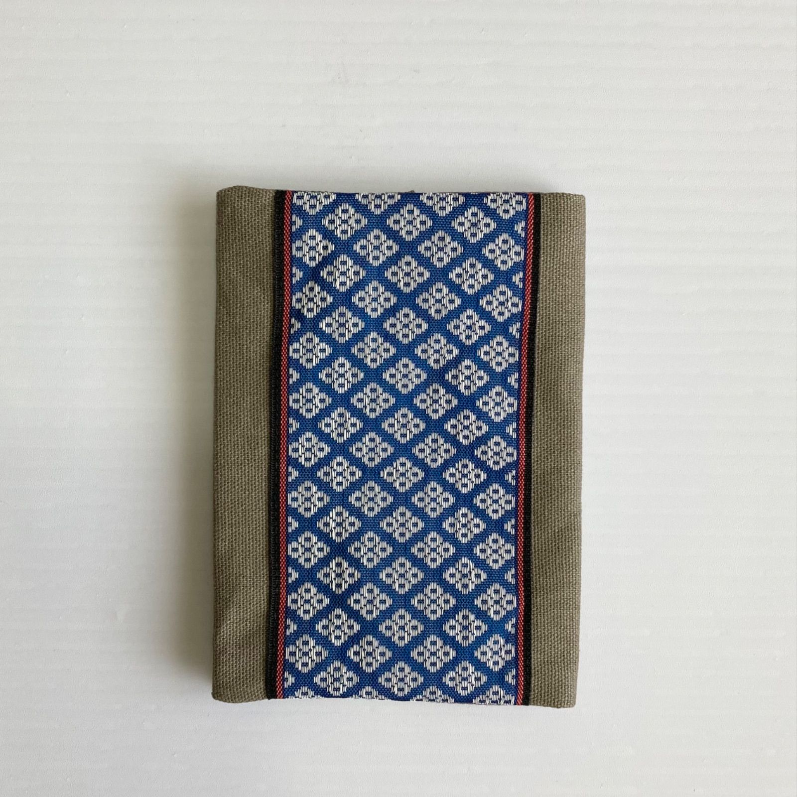 SALE/87%OFF】 新品未使用 ブックカバー ライトブルー tdh