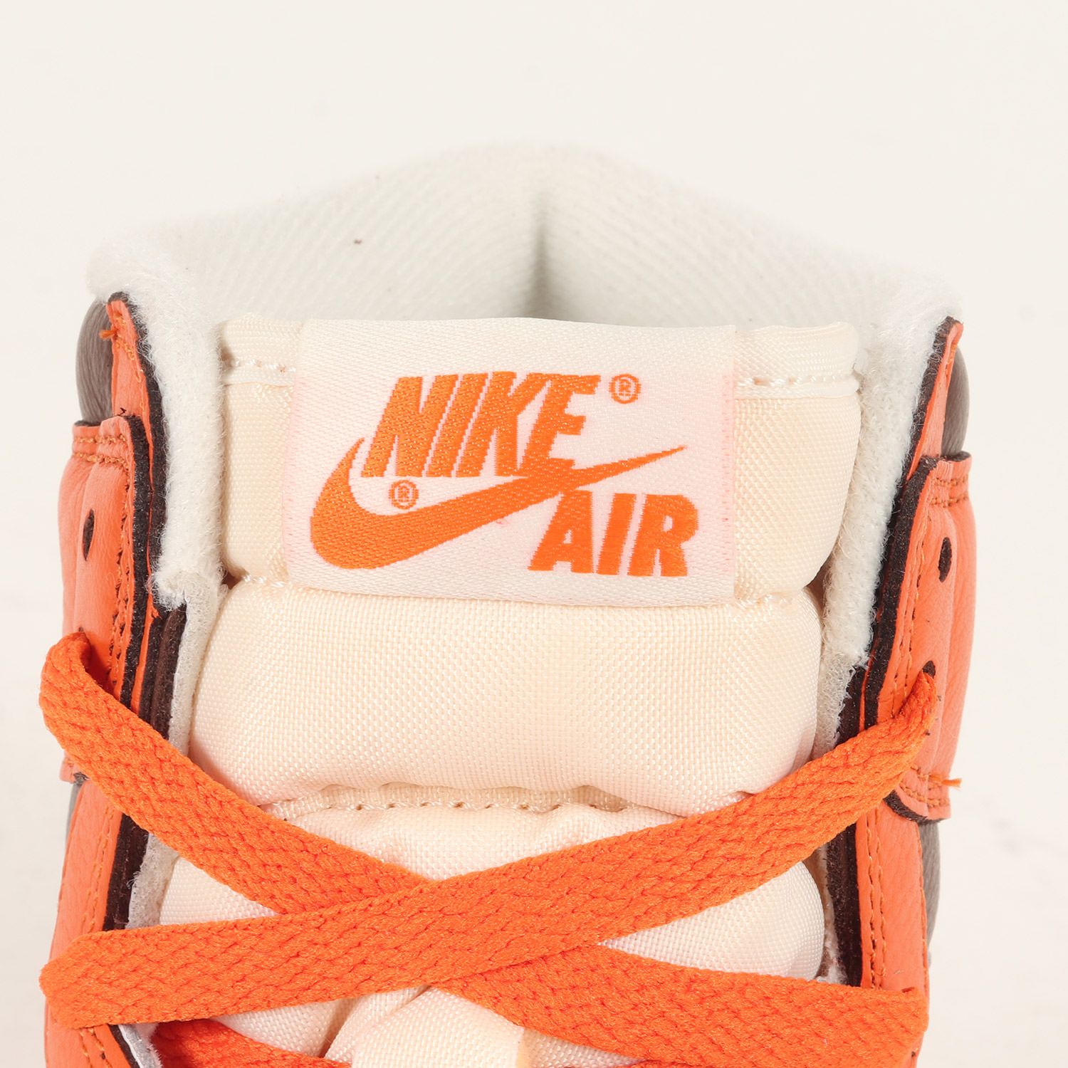 NIKE ナイキ サイズ:28.5cm WMNS AIR JORDAN 1 RETRO HIGH OG STARFISH (DO9369-101)  ウィメンズ エアジョーダン1 レトロ ハイ ホワイト スターフィッシュ カカオワウ WMNS US11.5 - メルカリ