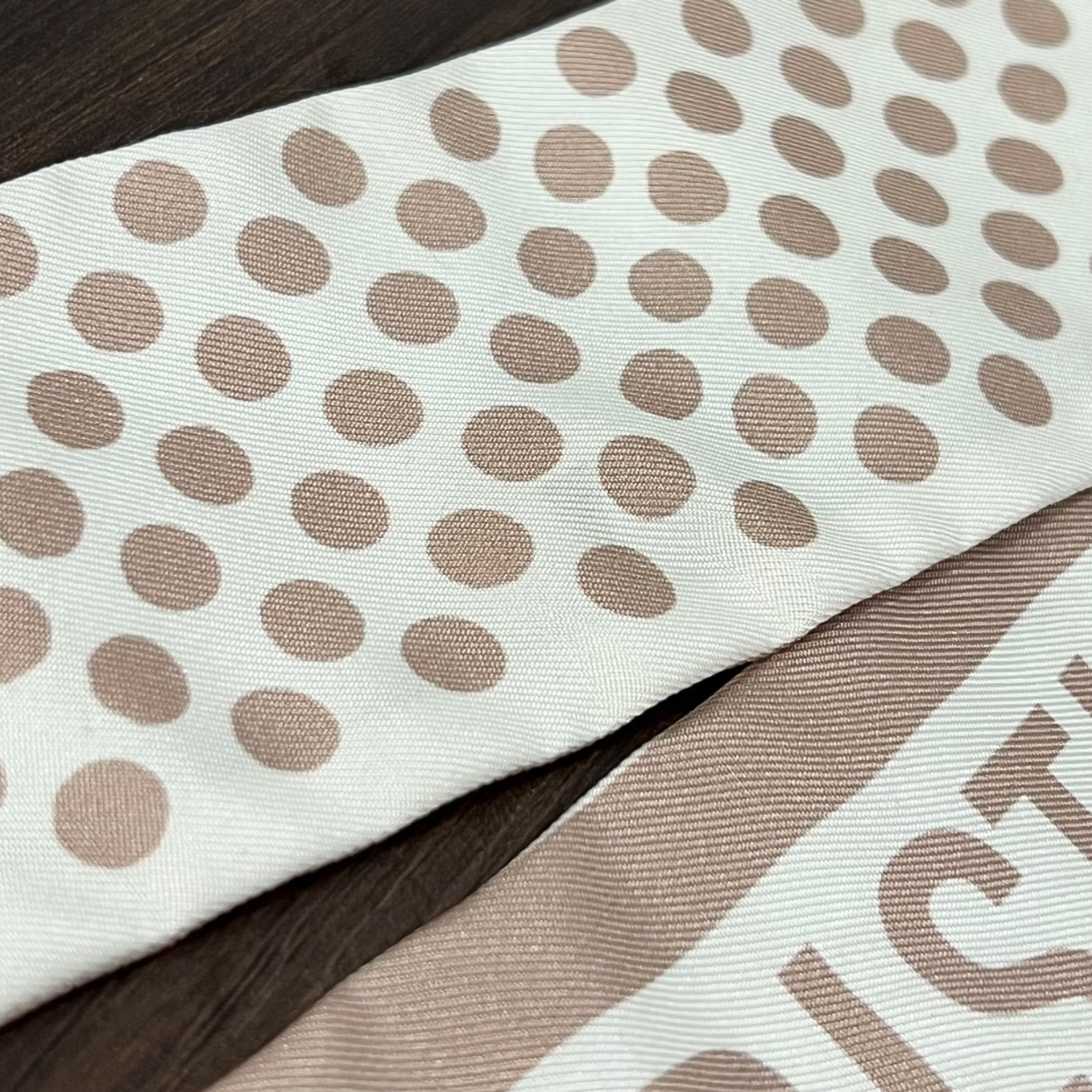 希少人気]Dior ディオール ドット柄 水玉 ミッツァ シルク リボン