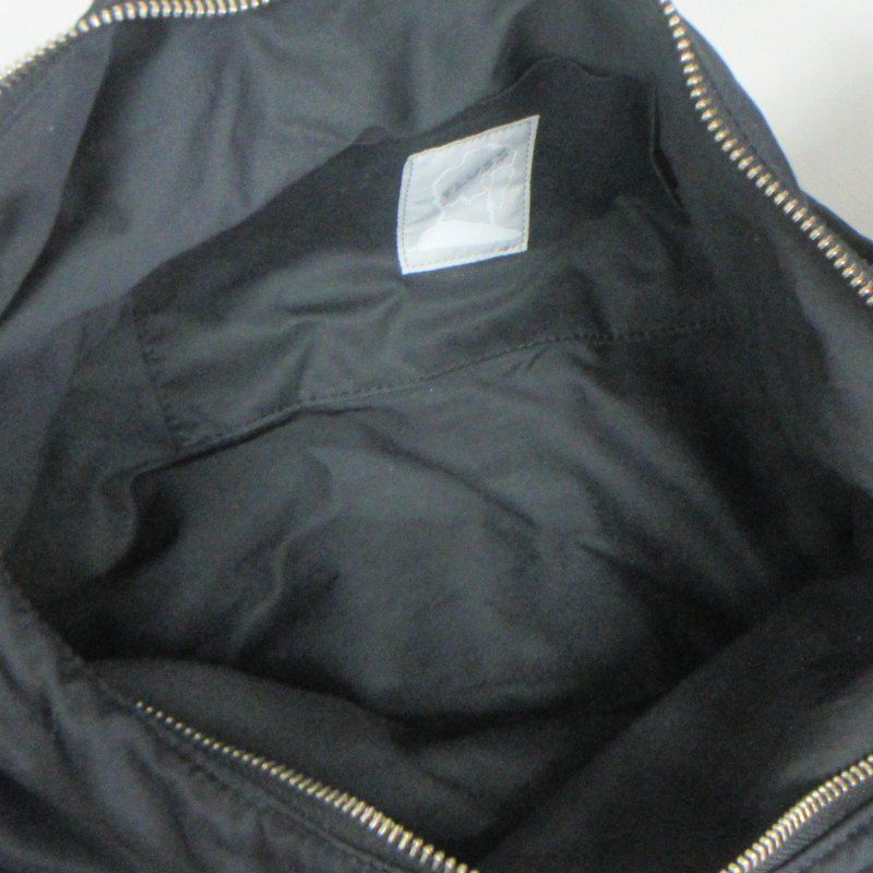 M*n様 fluss フルス ショルダーバッグ fluss(フルス)のCRUSH CYLINDER CROSS BAG BLACK(バッグ)の通販