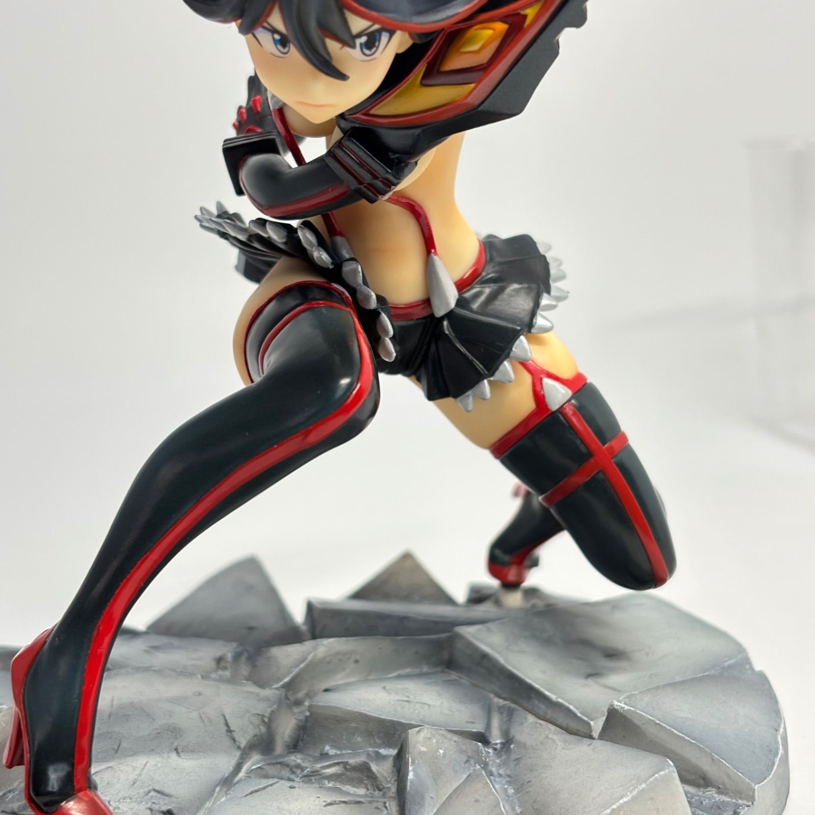キルラキル 纏流子 神衣鮮血ver 1/8フィギュア Amazon | キルラキル 纏流子 神衣鮮血ver. 1/8スケール