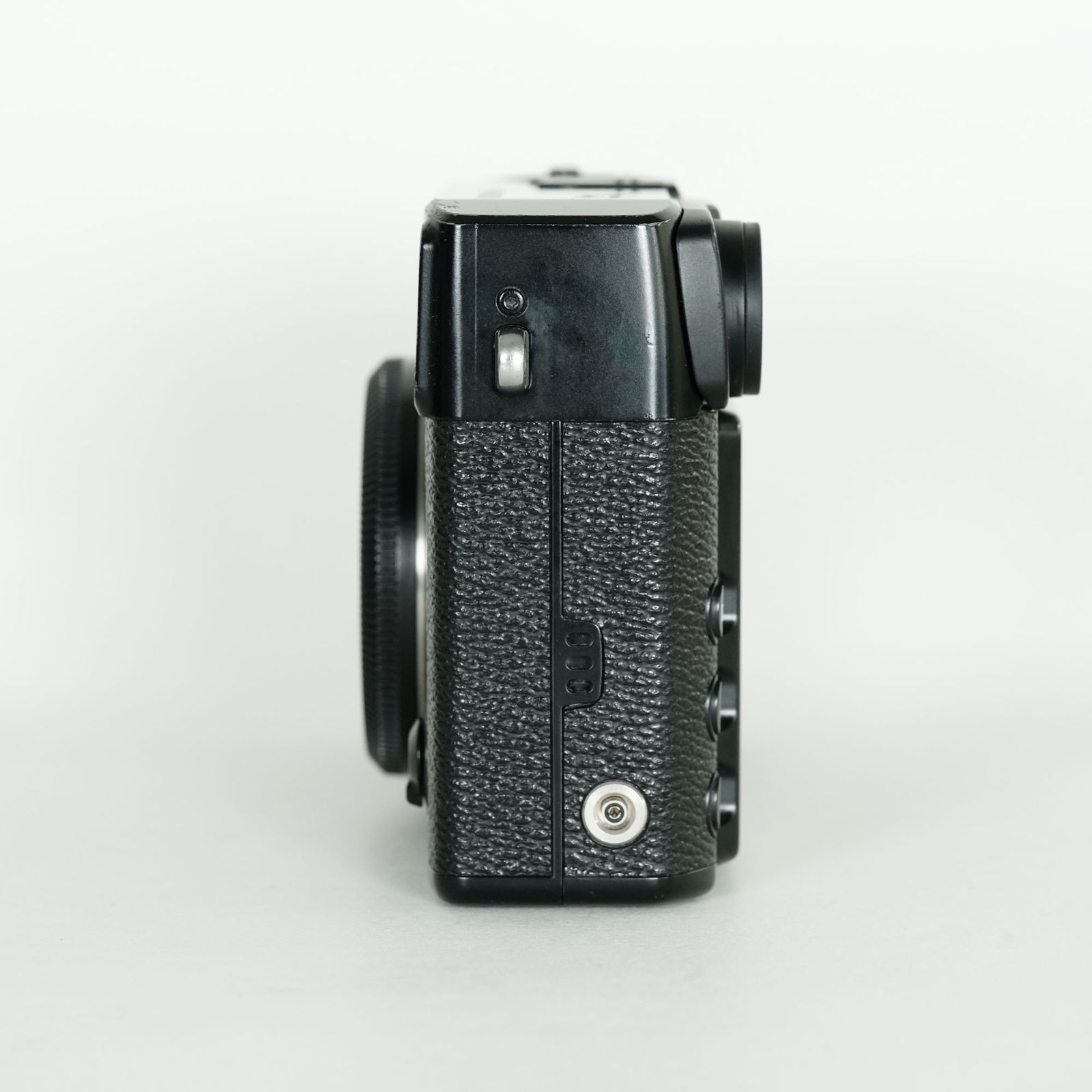 レザーケース付 FUJIFILM