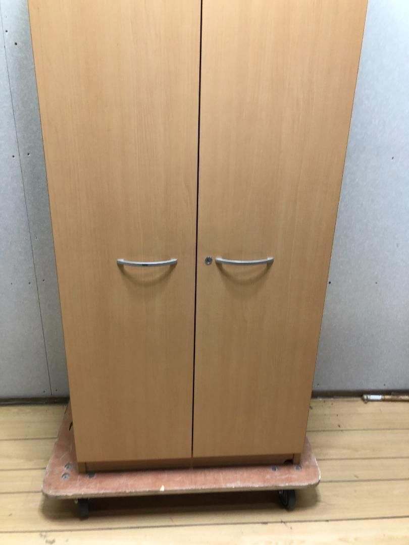 卍