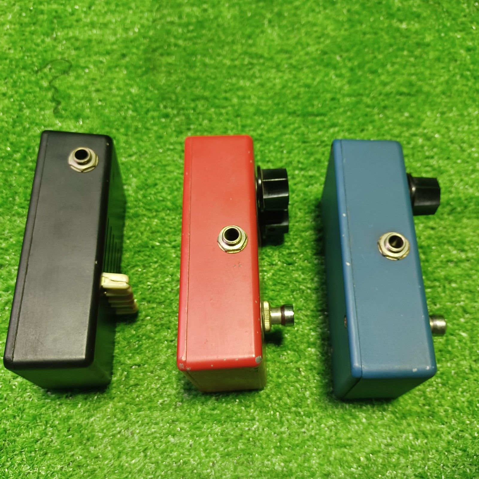 ジャンク品】謎のエフェクター 3個セット メーカー不明 - メルカリ