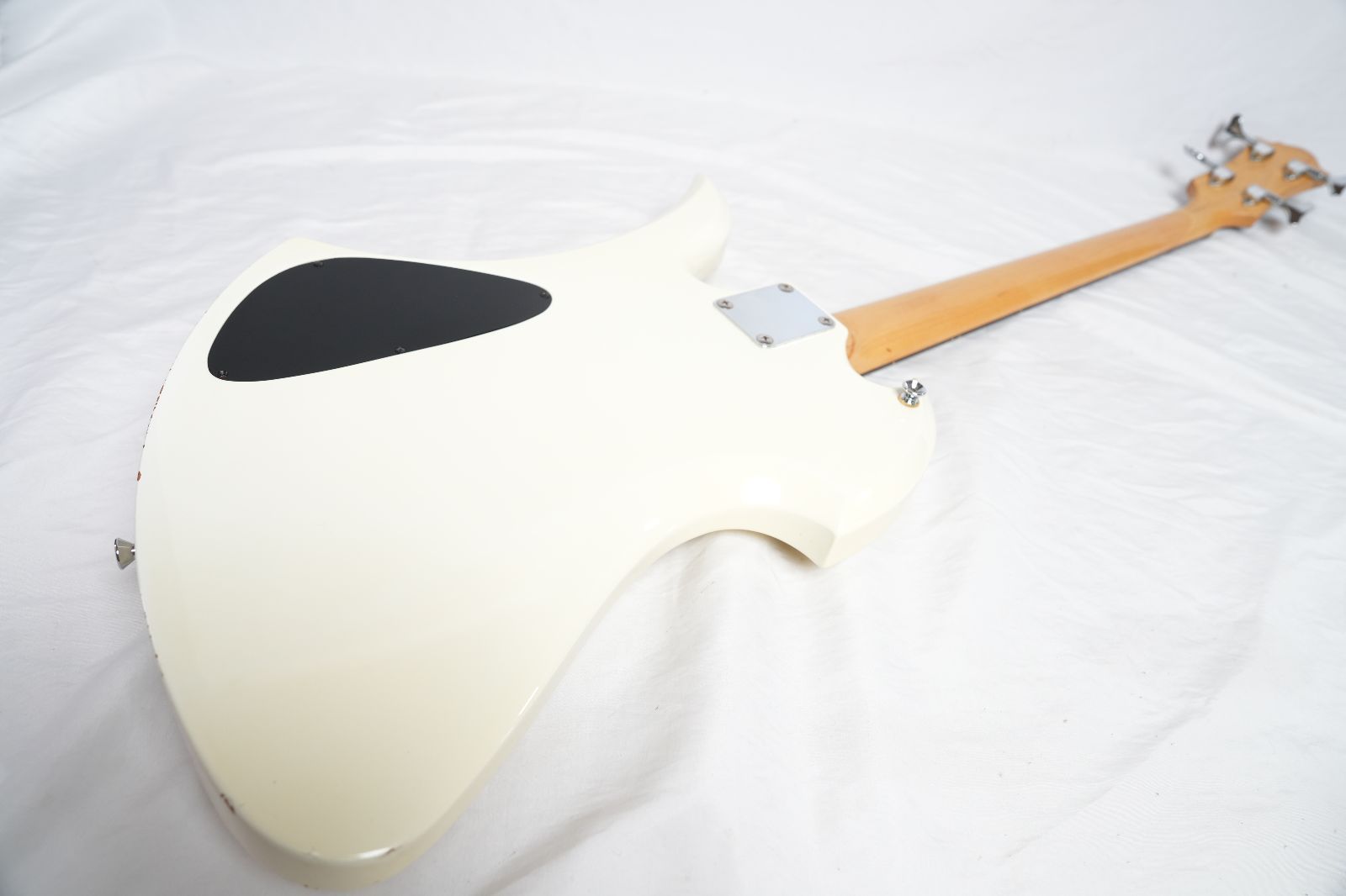 ☆B.C.Rich☆MB Mockinbird Bass WHITE 難あり 80年代 モッキンバード