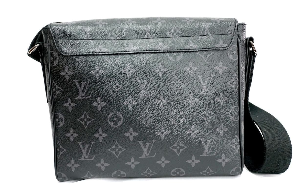 LOUIS VUITTON ルイヴィトン モノグラム エクリプス ディストリクト PM NM　斜め掛けショルダーバッグ　メッセンジャーバッグ　M44000