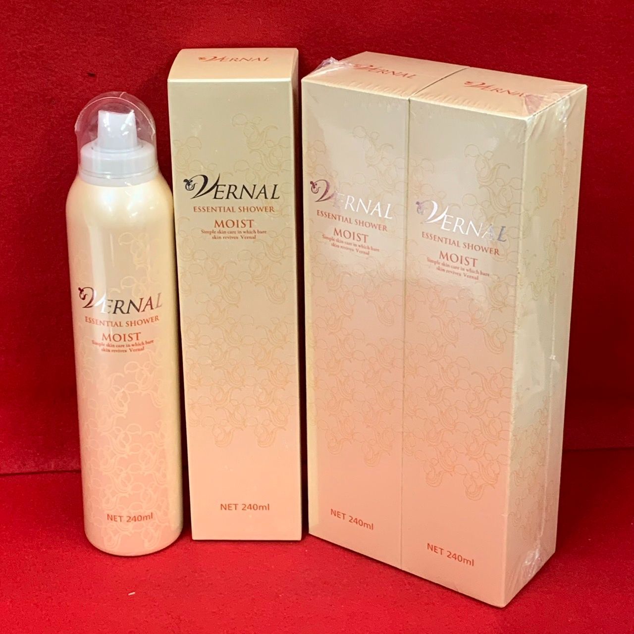 ヴァーナル エッセンシャルシャワー モイスト しっとり 化粧水 240ml