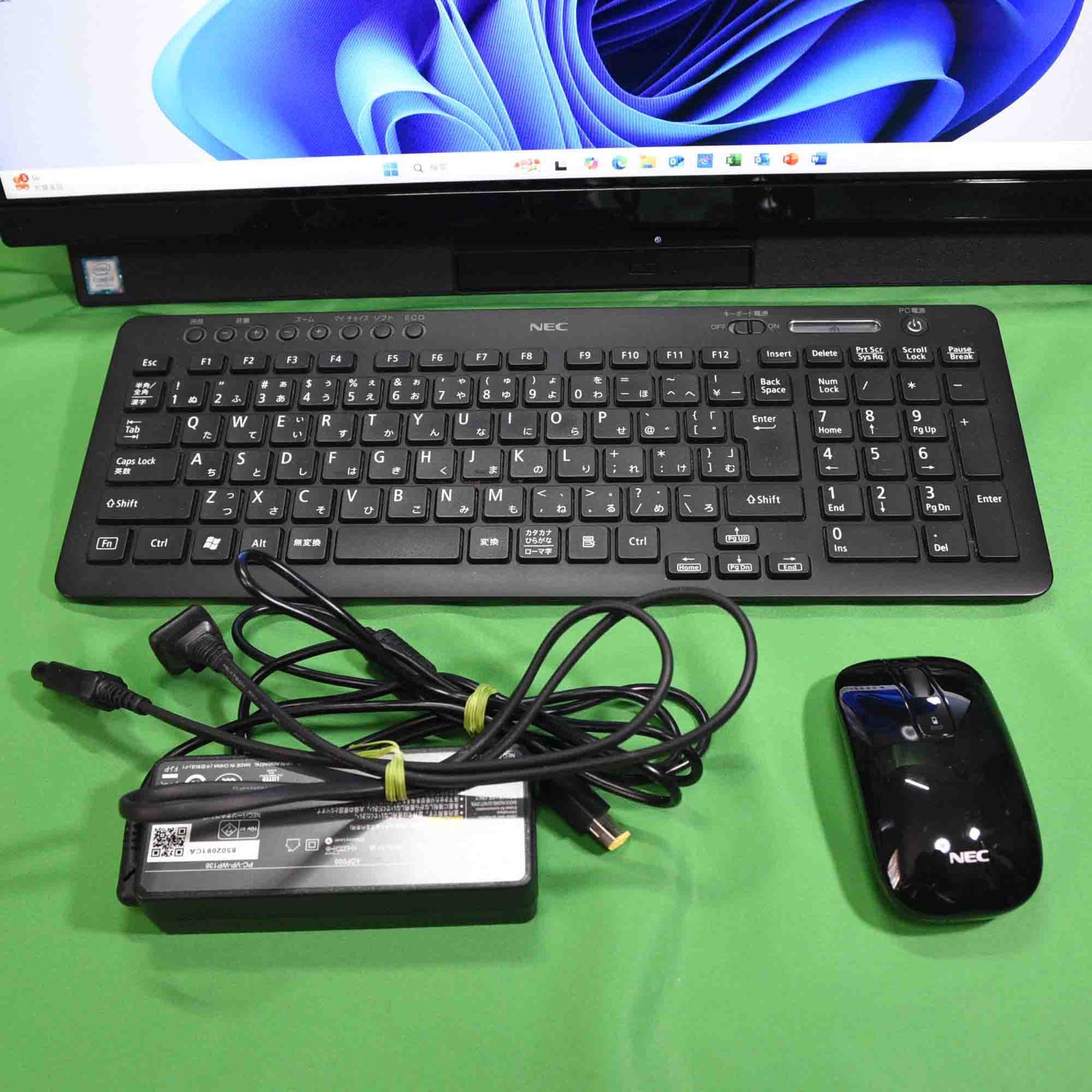 美品　NEC LAVIE 一体型デスクトップパソコンDA600MAB3 NEC LAVIE Desk All-in-one DA600/MAB3 PC-DA600MAB3|パソコン