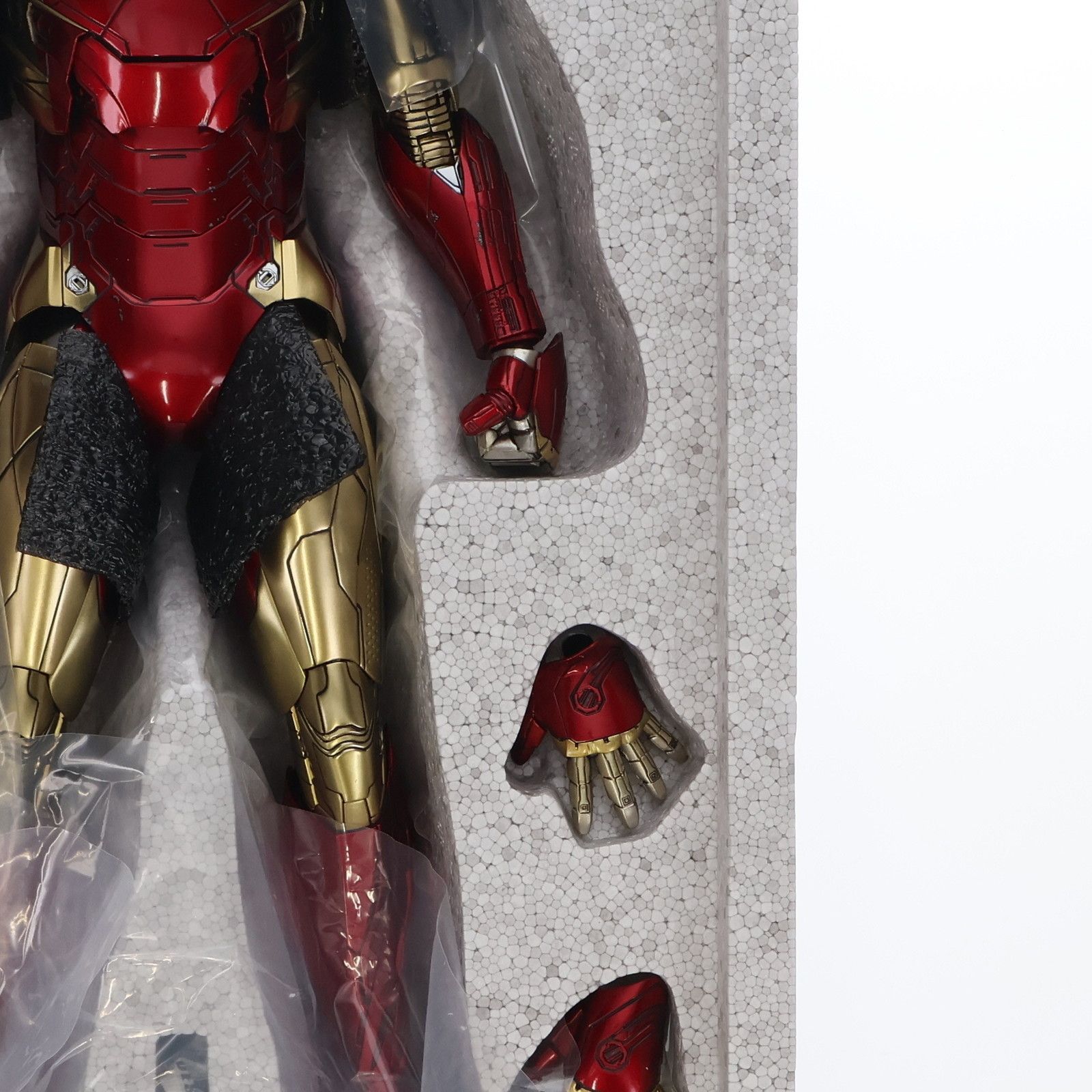 フィギュア　[破損品/説明書欠品] アイアンマン・マーク46(コンセプト・アート版) 「シビル・ウォー/キャプテン・アメリカ」 ムービー・マスターピース DIECAST 1/6 アクションフィギュア 『アベンジャーズ/エンドゲーム』エクスクルーシブ・ストア by ホットトイズ限定 ムービー・マスターピース DIECAST】『シビル・ウォー