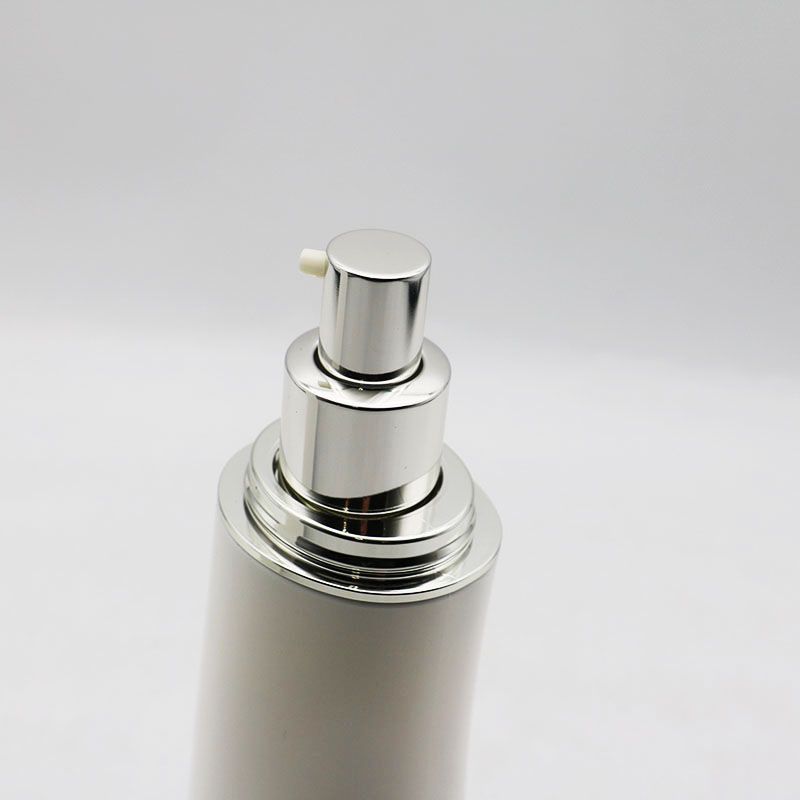 コスメデコルテ＊AQ ミリオリティ リペア エマルジョン (旧) 200ml