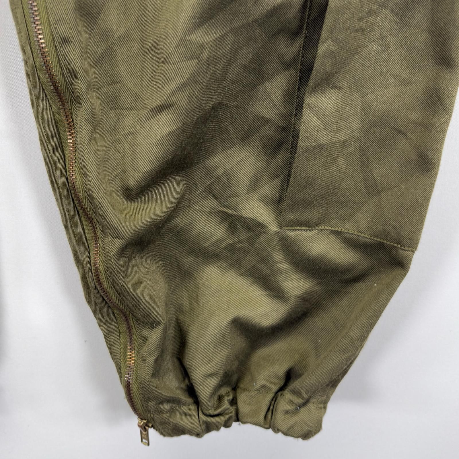 古着 長袖つなぎ イギリス軍 オールインワン ミリタリー 戦闘服