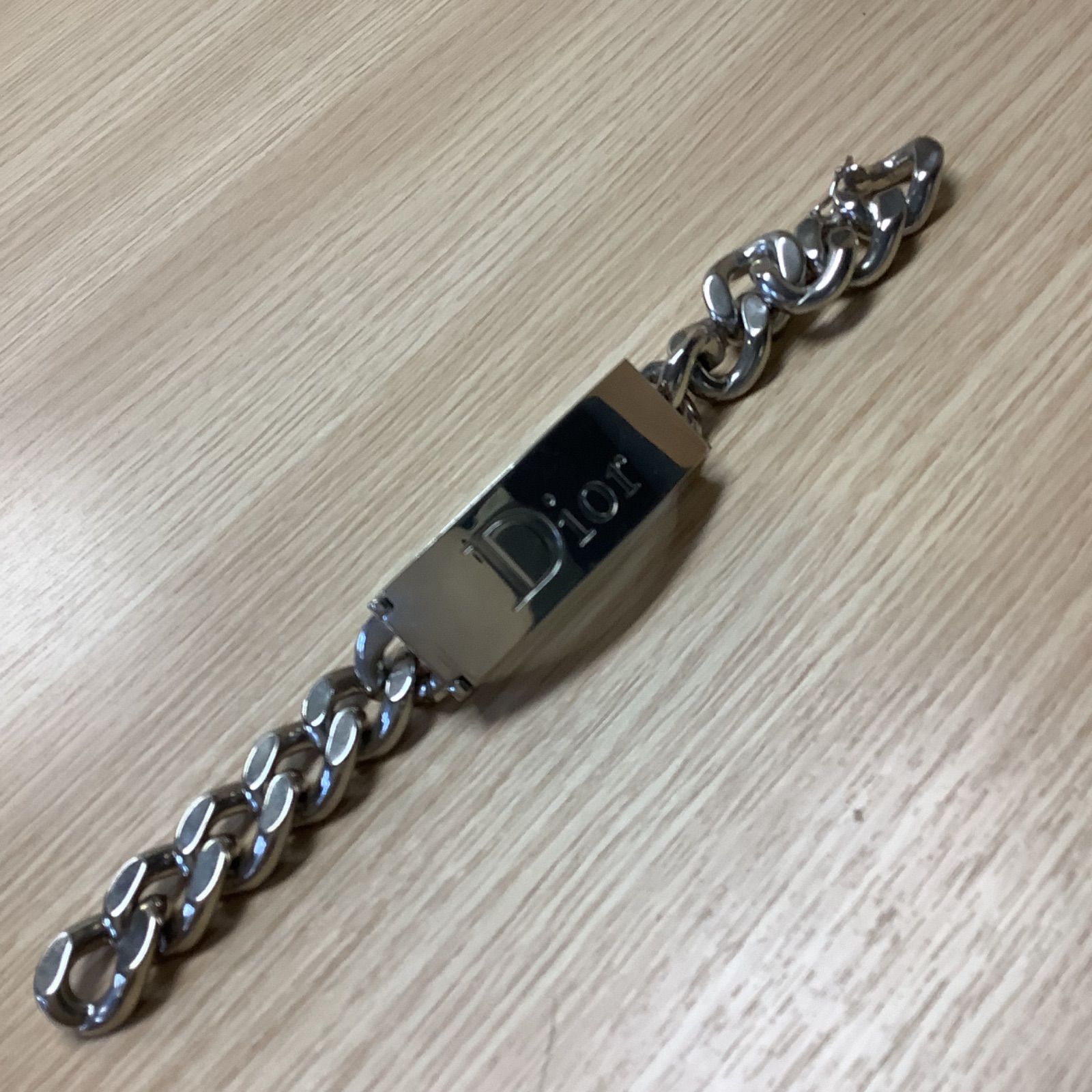 ChristianDior クリスチャンディオール ゴルメット ブレスレット Christian Dior ゴルメット ブレスレット リップグロス付 - メルカリ