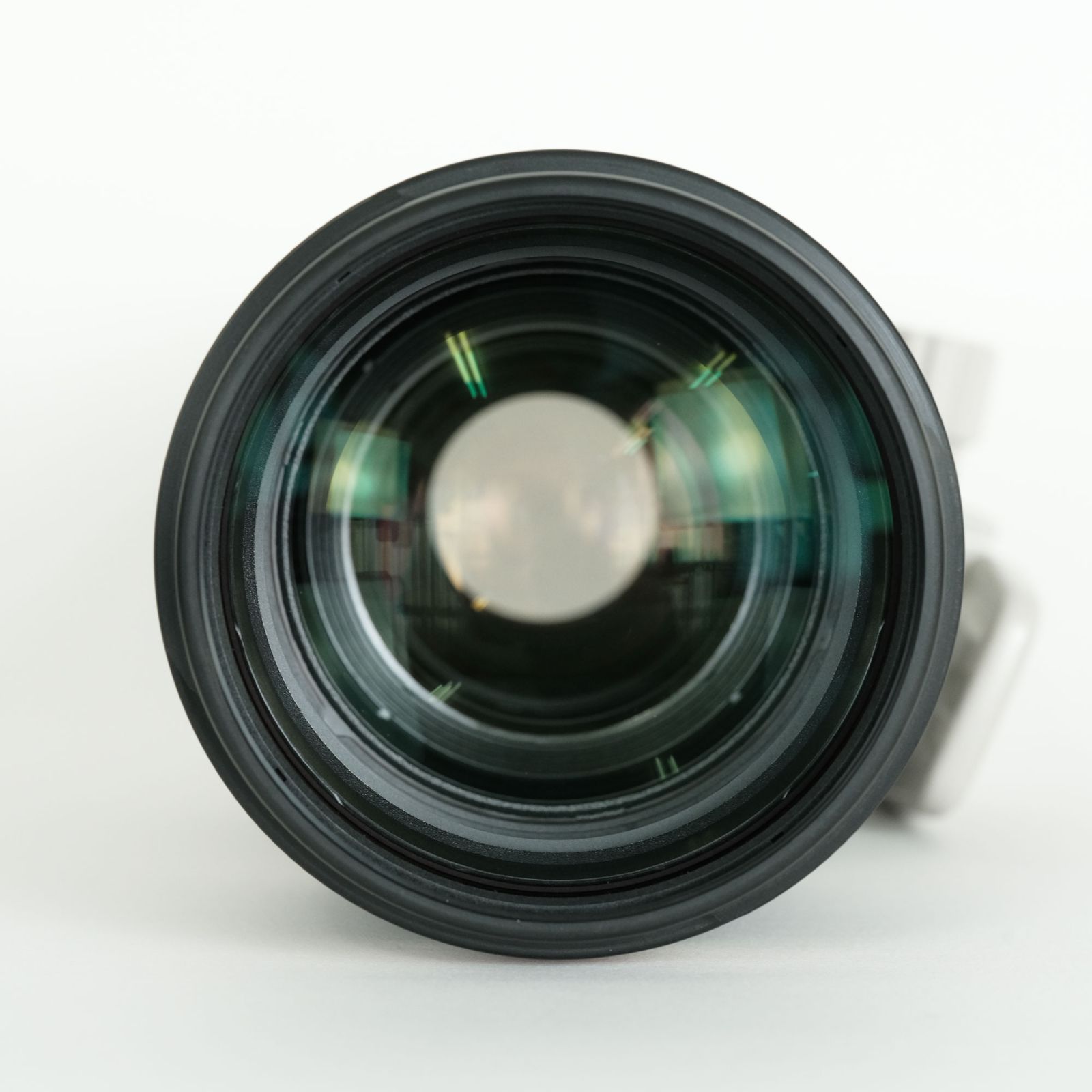 F2.8L IS