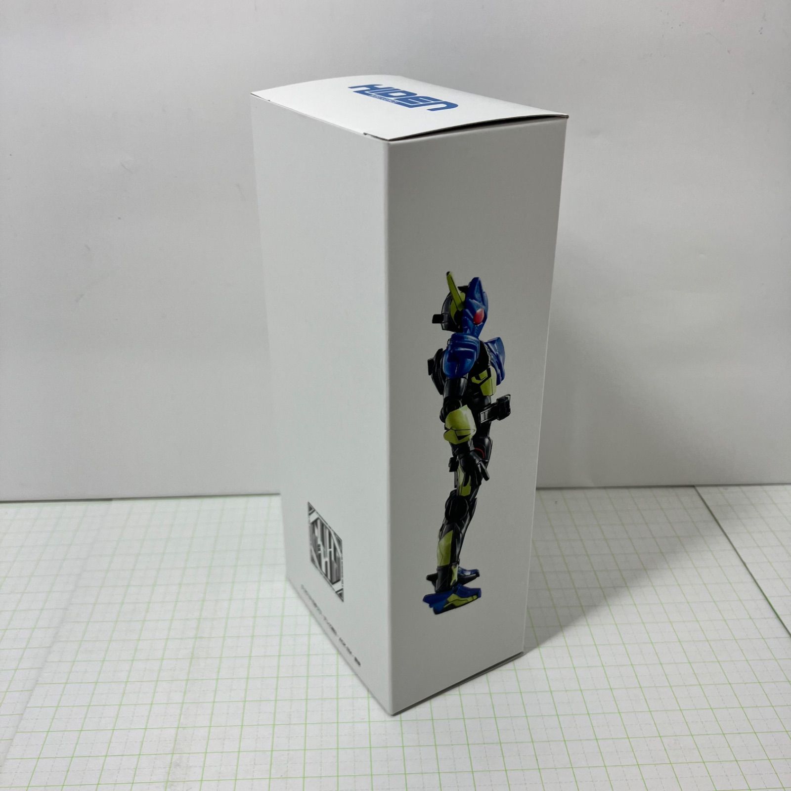 瀬戸店】仮面ライダーゼロワン 超全集 飛電BOX【708-4923