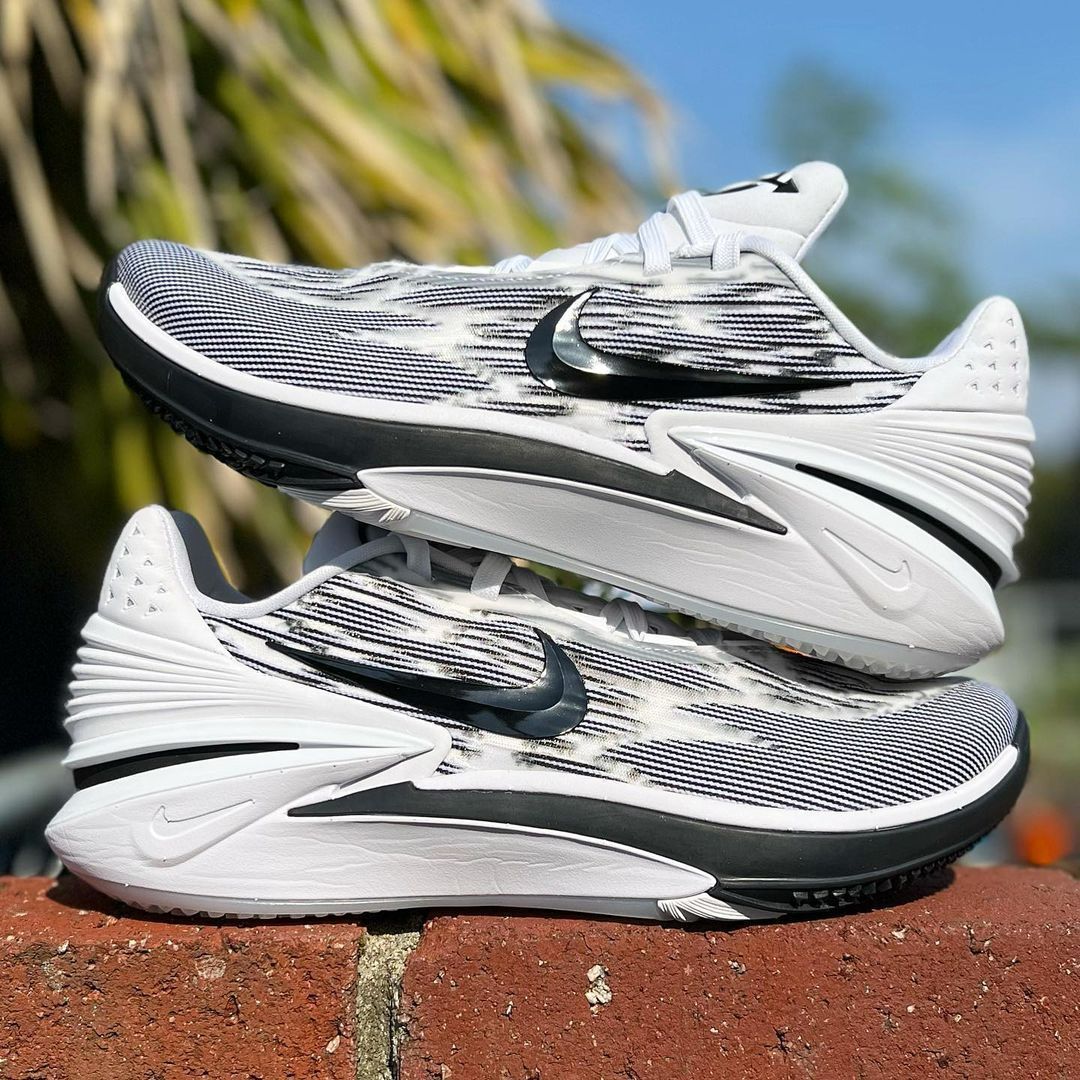 値下げします 新品 NIKE AIR ZOOM G.T. CUT 2 ナイキ エア ズーム GT  