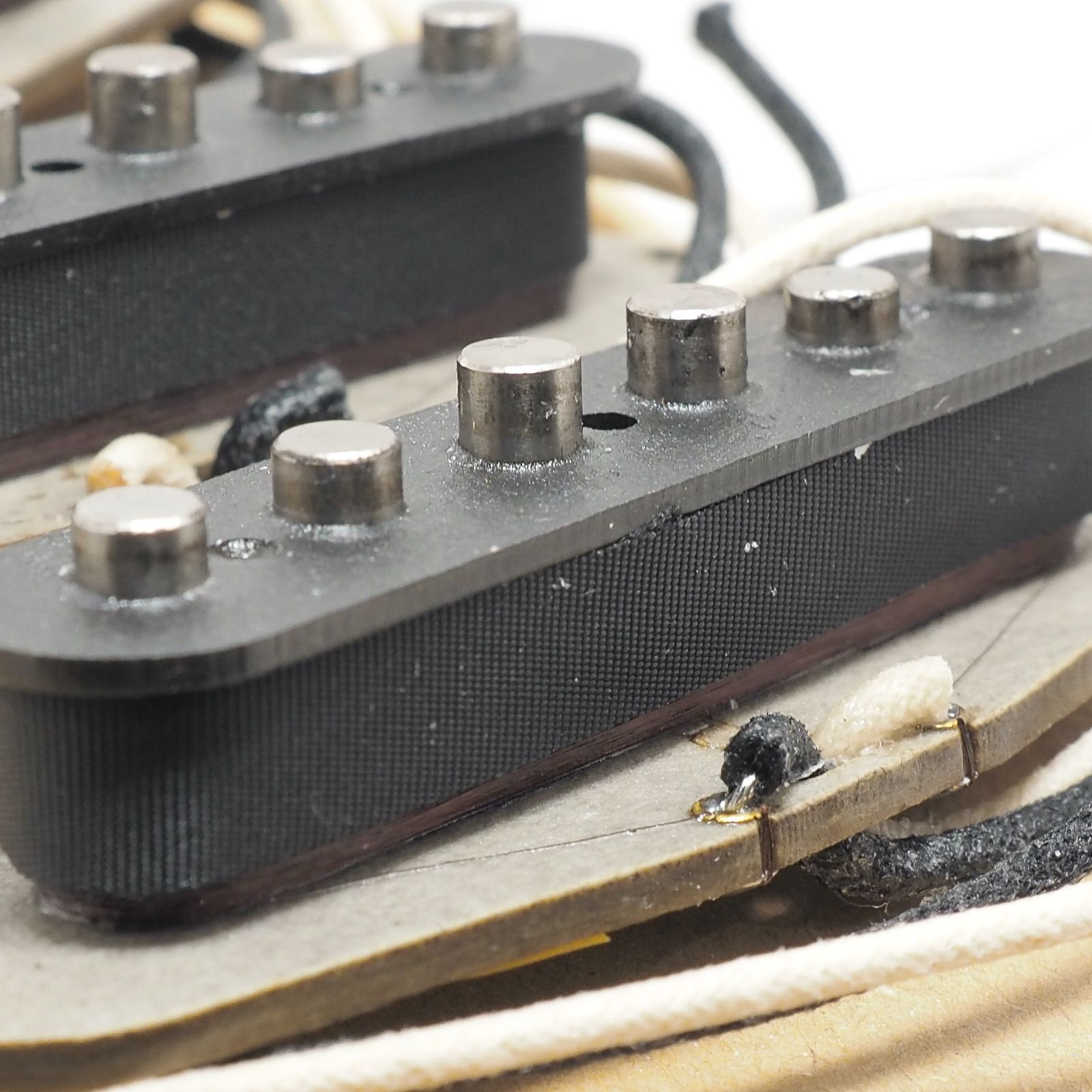 良品 手巻き アルニコ3 フルセット 50 50 52mm幅 ファイバーボビン クロスワイヤー プレーンエナメルワイヤ シングルコイルピックアップ