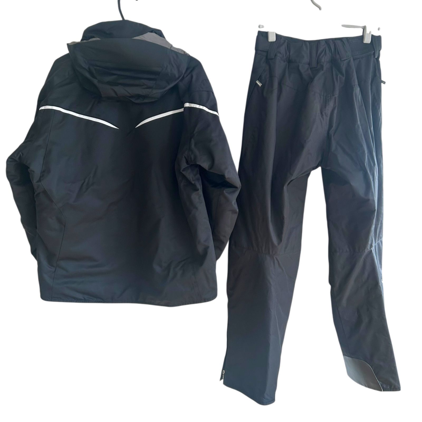 Z161【XL】ファブリス スキーウェア スノボーウェア セットアップ 刺繍 Z161【XL】ファブリス スキーウェア スノボーウェア セットアップ 刺繍