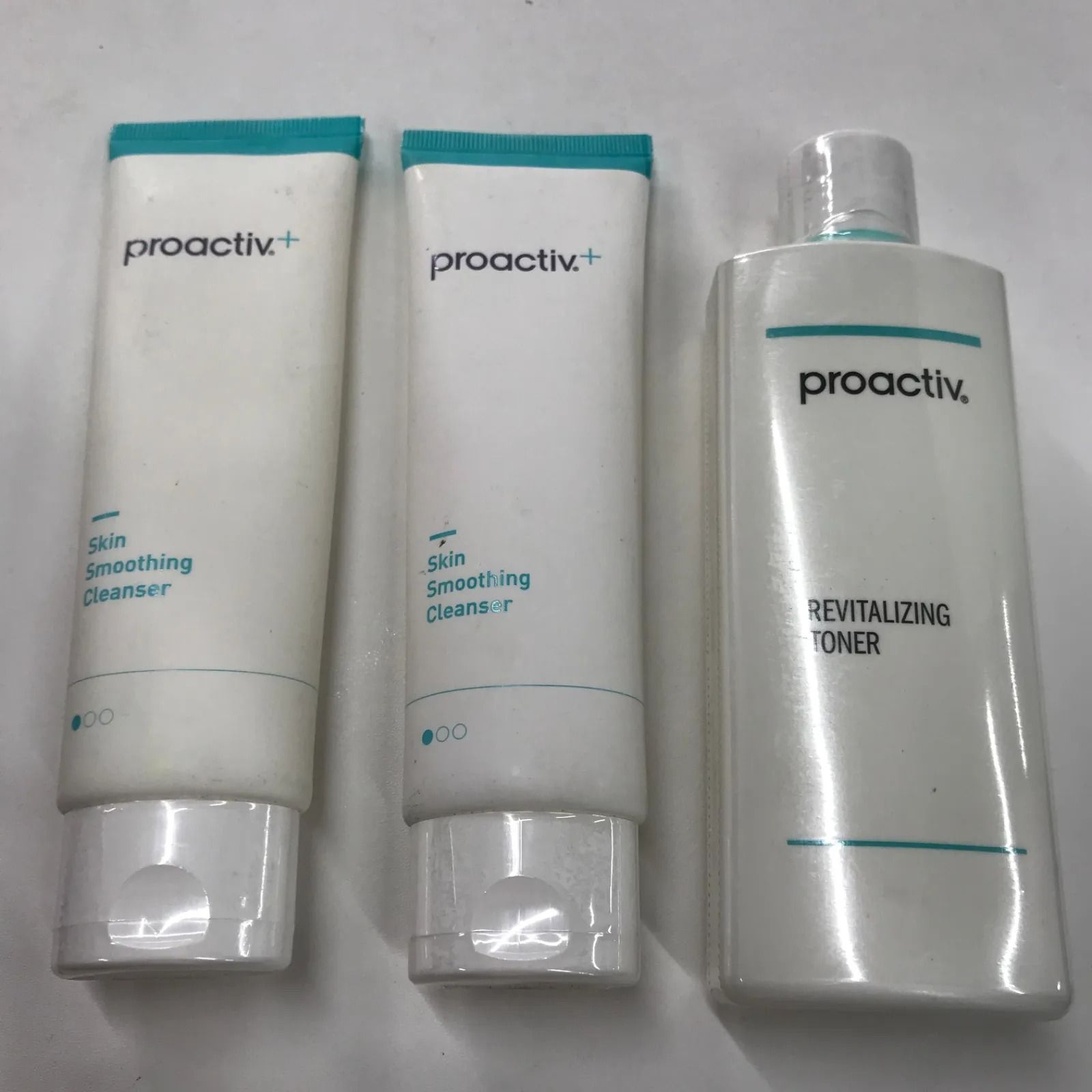 Y1143 proactiv+ スキンスムージング クレンザー 90g ×2・リバイタ 
