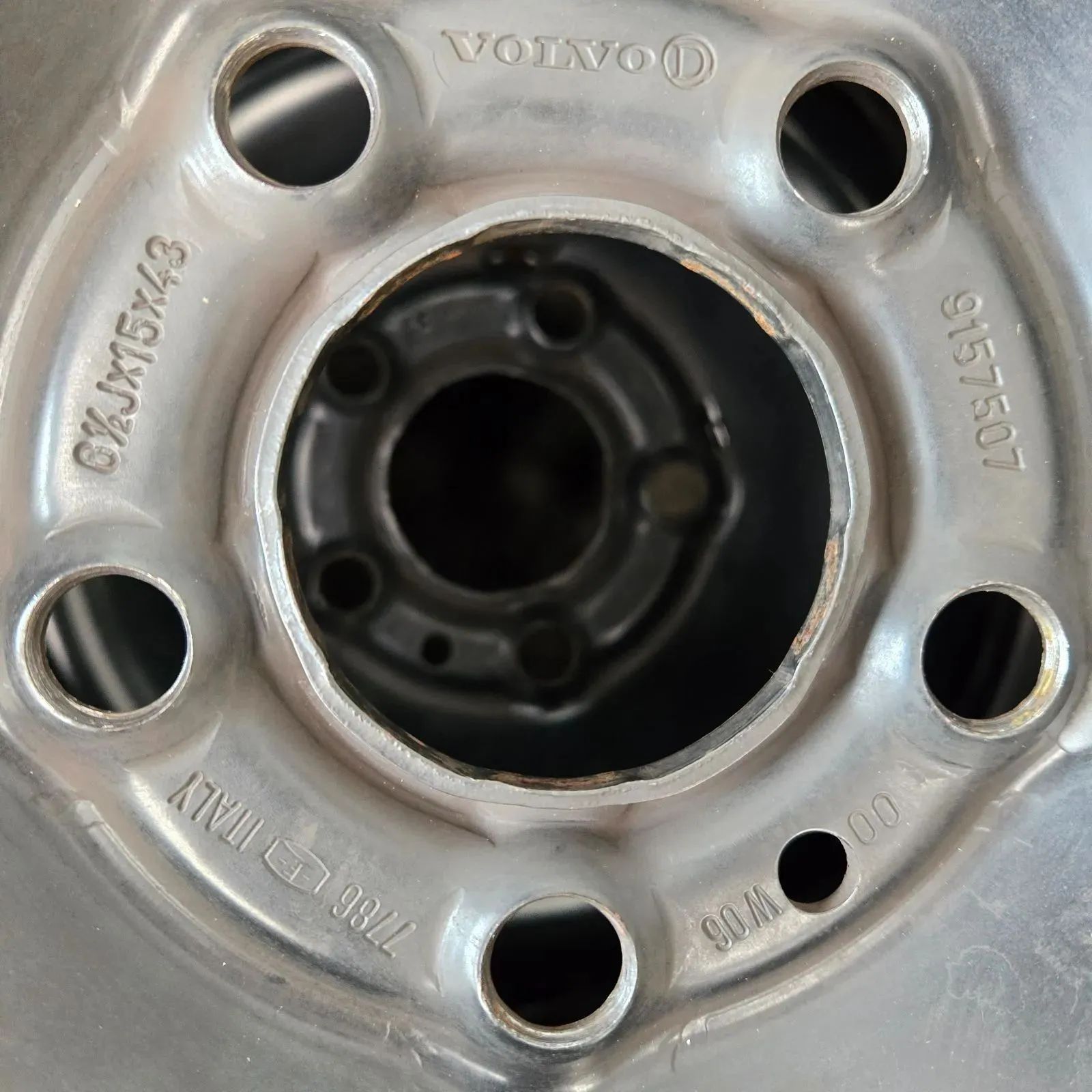 V70 鉄チンホイール