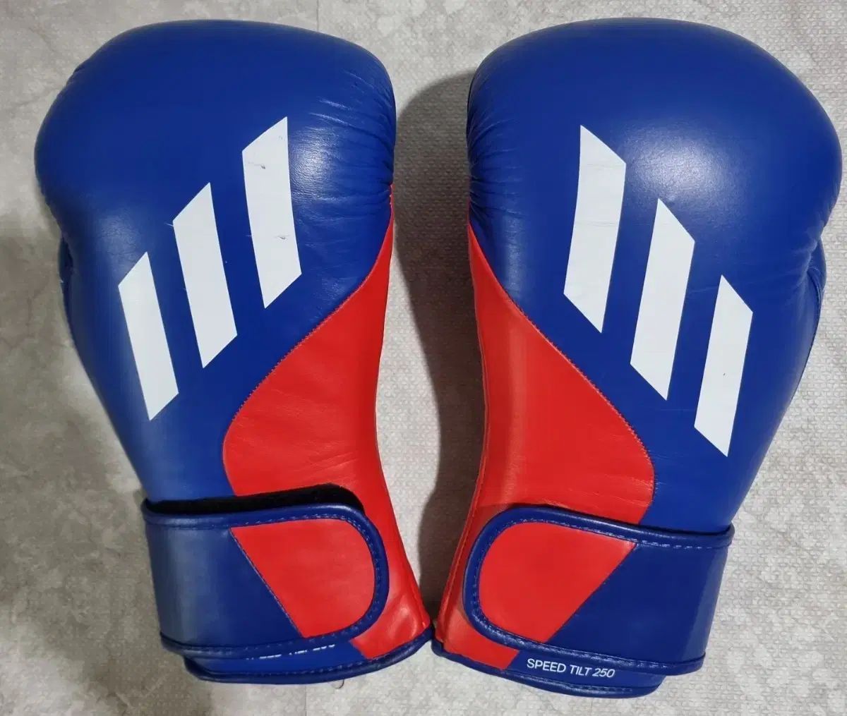 adidas アディダス スピード 傾斜 250 ボクシング グローブ