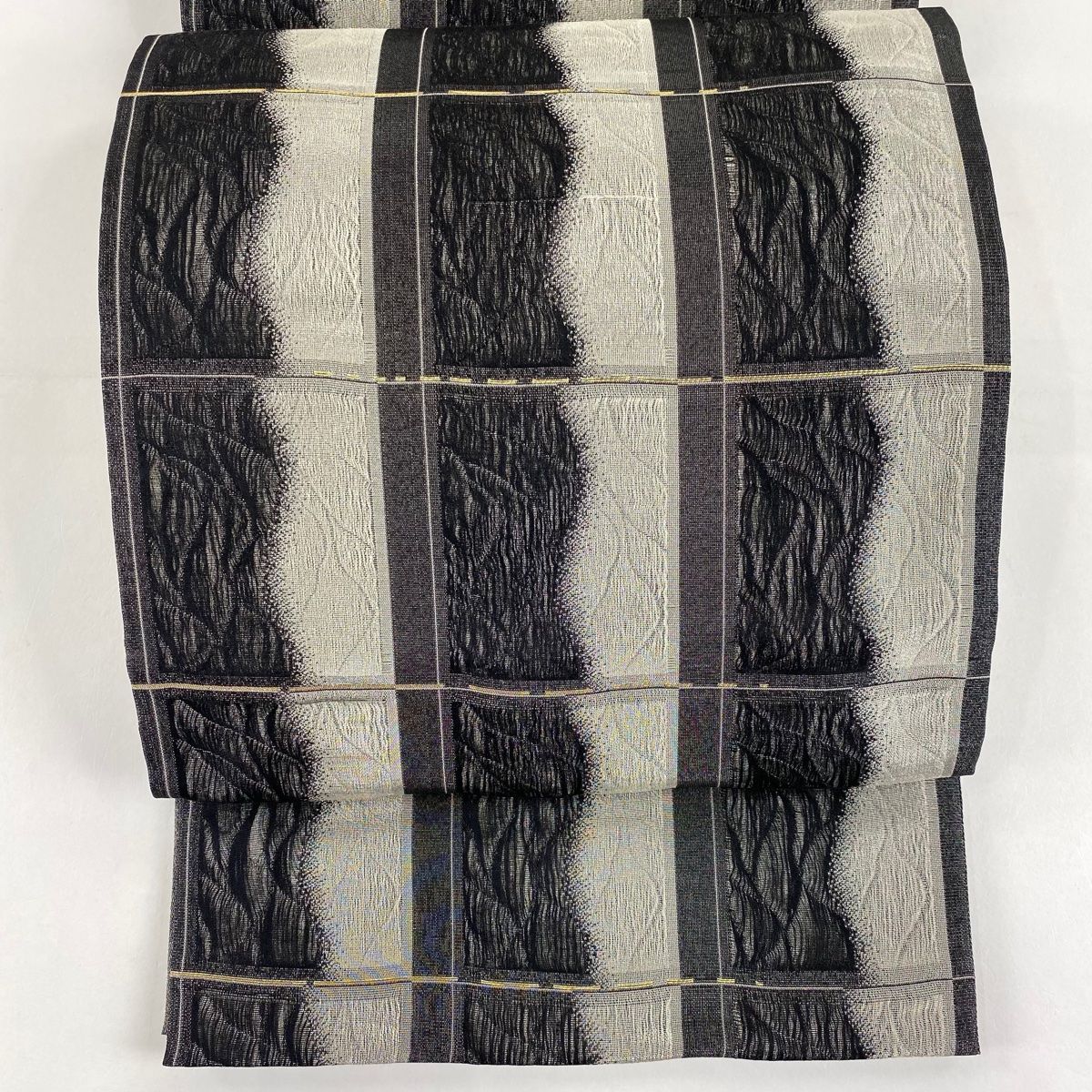 袋帯 秀品 格子 銀糸 箔 灰色 六通 正絹