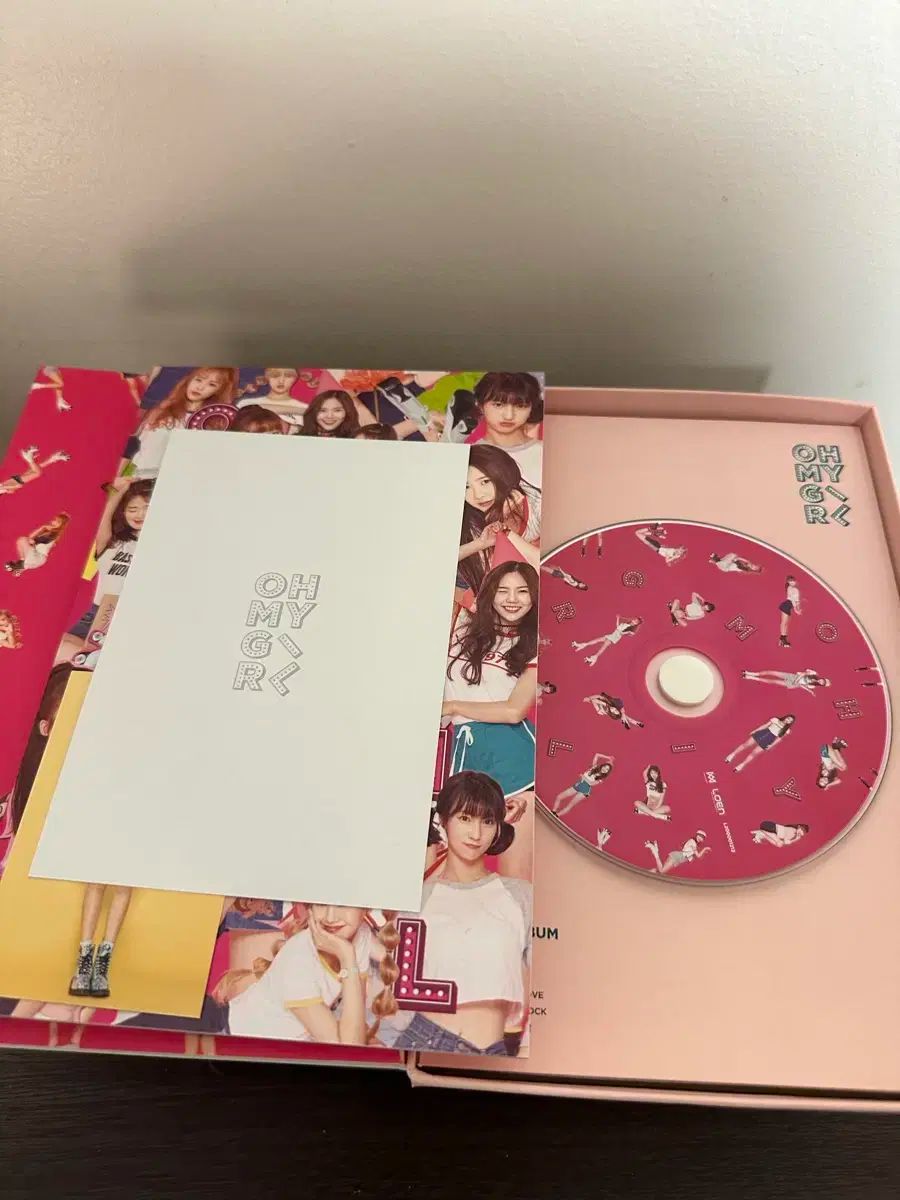 OH MY GIRL(オーマイガール) ライアー・ライアー ピンク