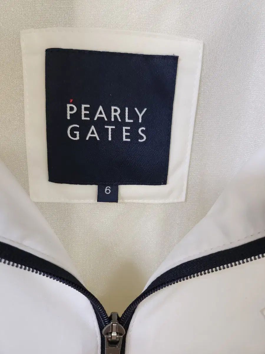 美品 防寒 蓄熱 パーリーゲイツ パンツ 4 M〜L相当 紺 ネイビー 裏地