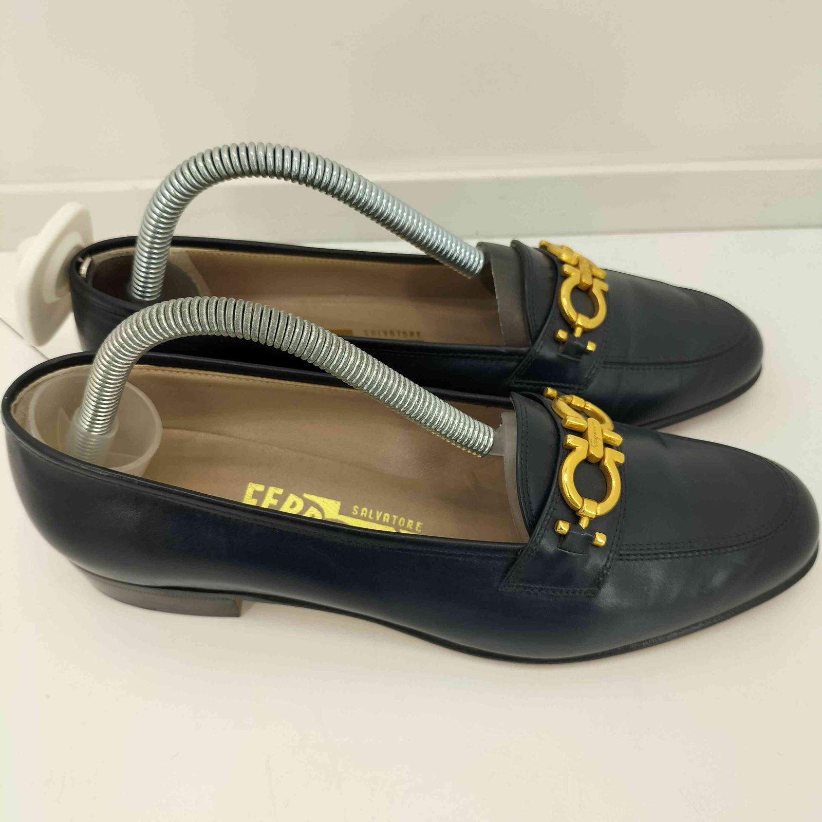 サルヴァトーレフェラガモ Salvatore Ferragamo ビット付きローファー