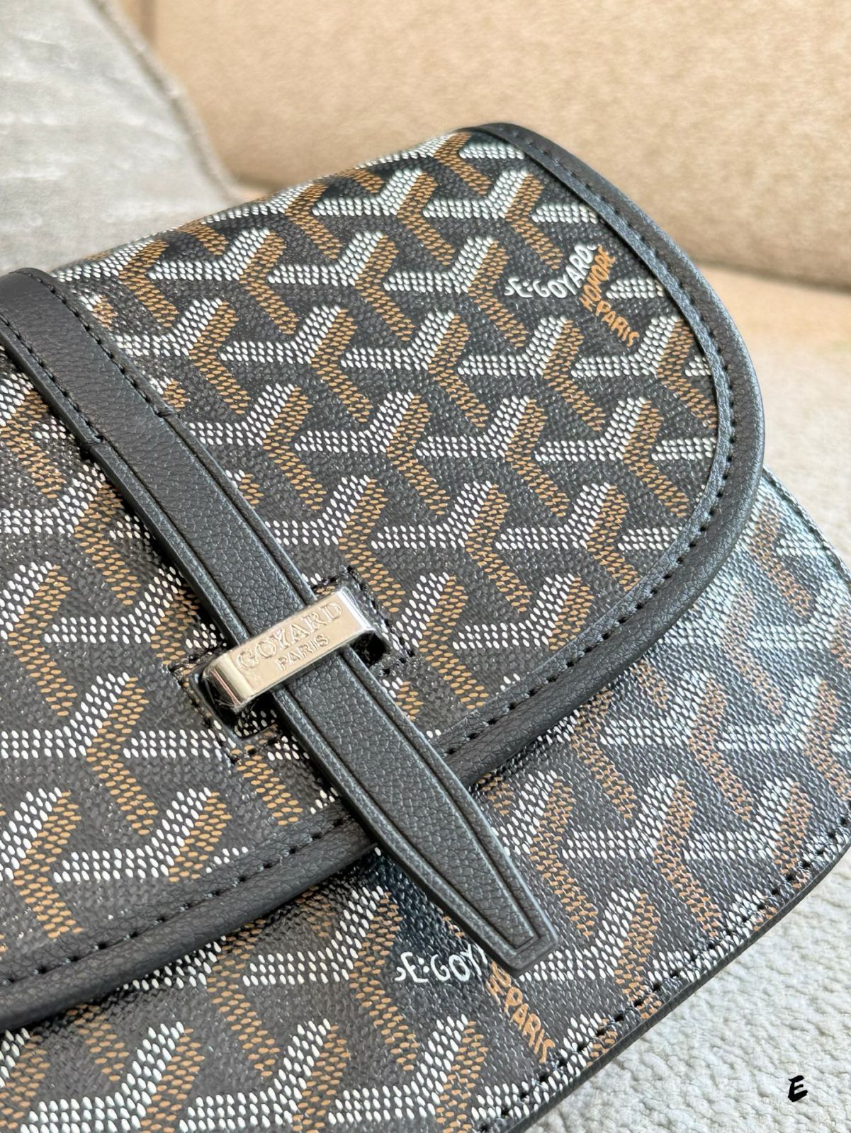 GOYARDゴヤール　サンルイの付属ポーチ GOYARD（ポーチ）のフリマアイテム一覧