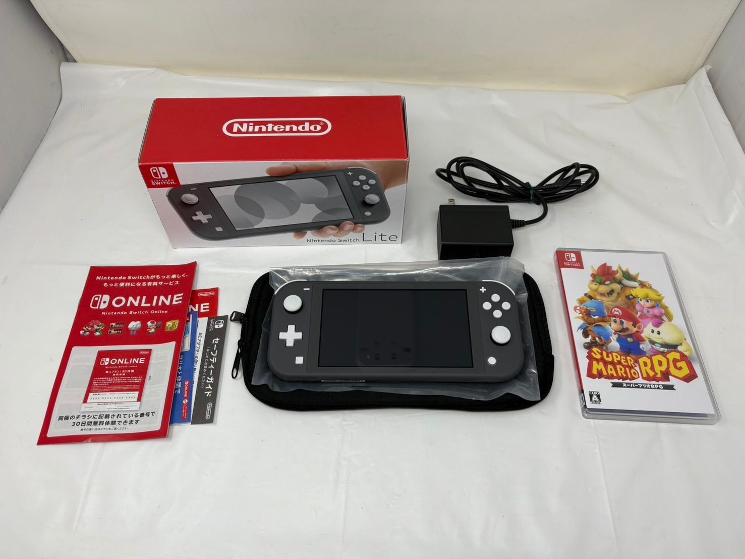 Nintendo Switchlite グレー Nintendo SwitchLite(HDH-S-GAZAA