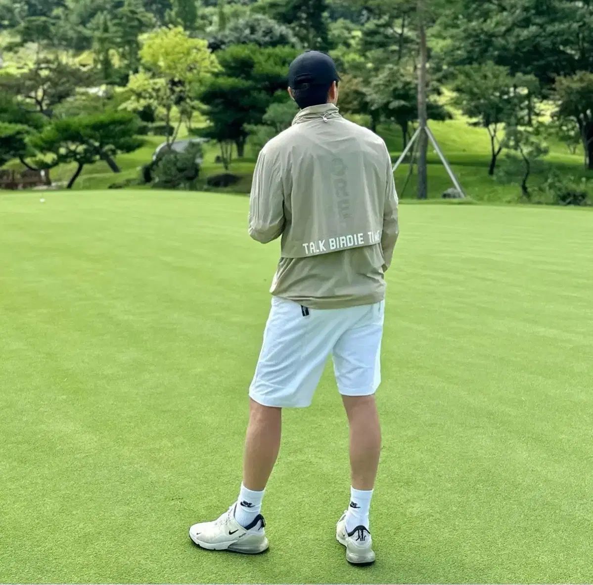 メンズゴルフウェア 勾配