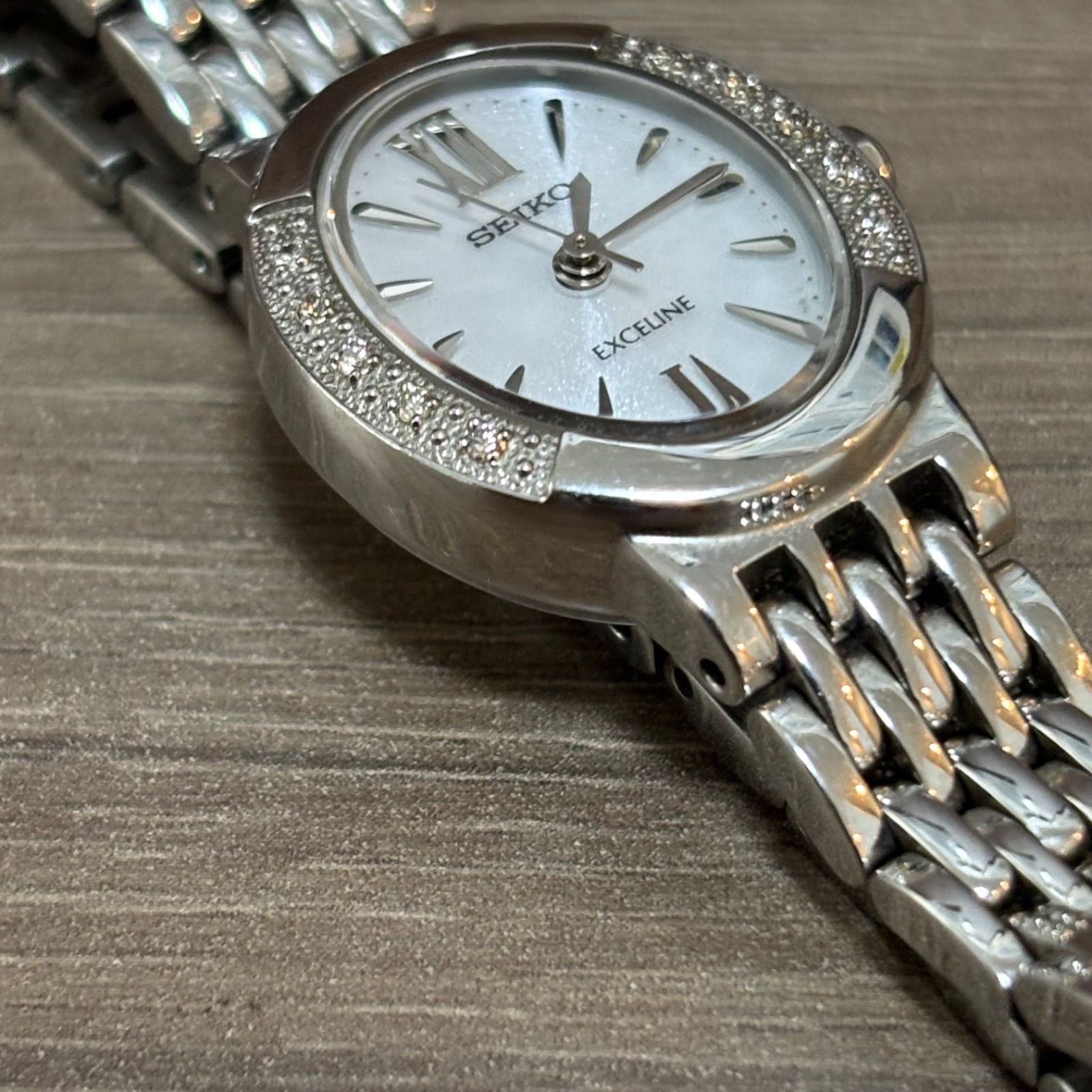 ☆SEIKO セイコー エクセリーヌ 腕時計 ダイヤ 10P ソーラー時計