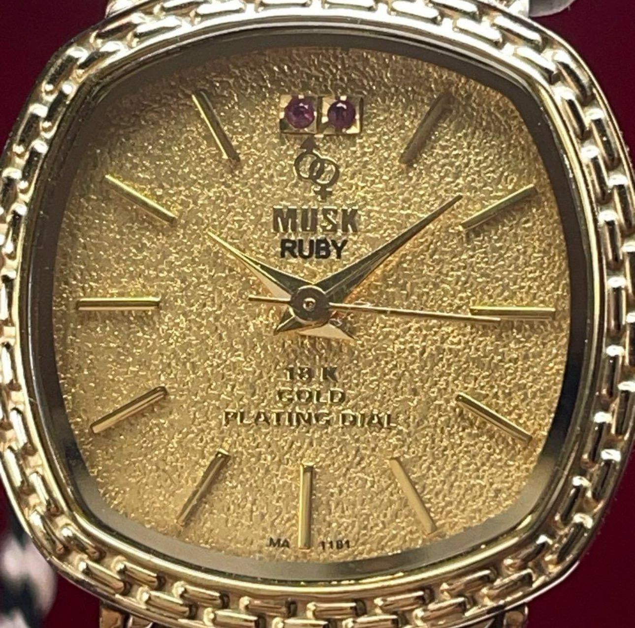 18KGPダイヤル•天然ルビー】 未使用 MUSK PARIS QZ 腕時計