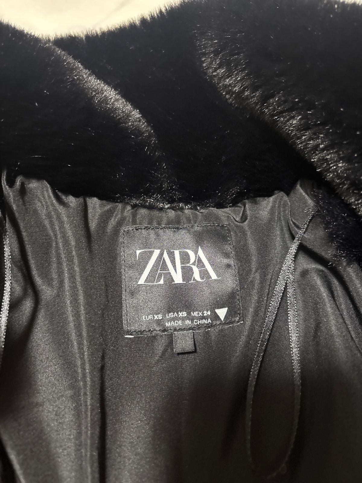 未使用級♡ZARA フェイクファーコート　ジャケットビッグカラー XS 未使用級ZARA フェイクファーコート ジャケットビッグカラー XS