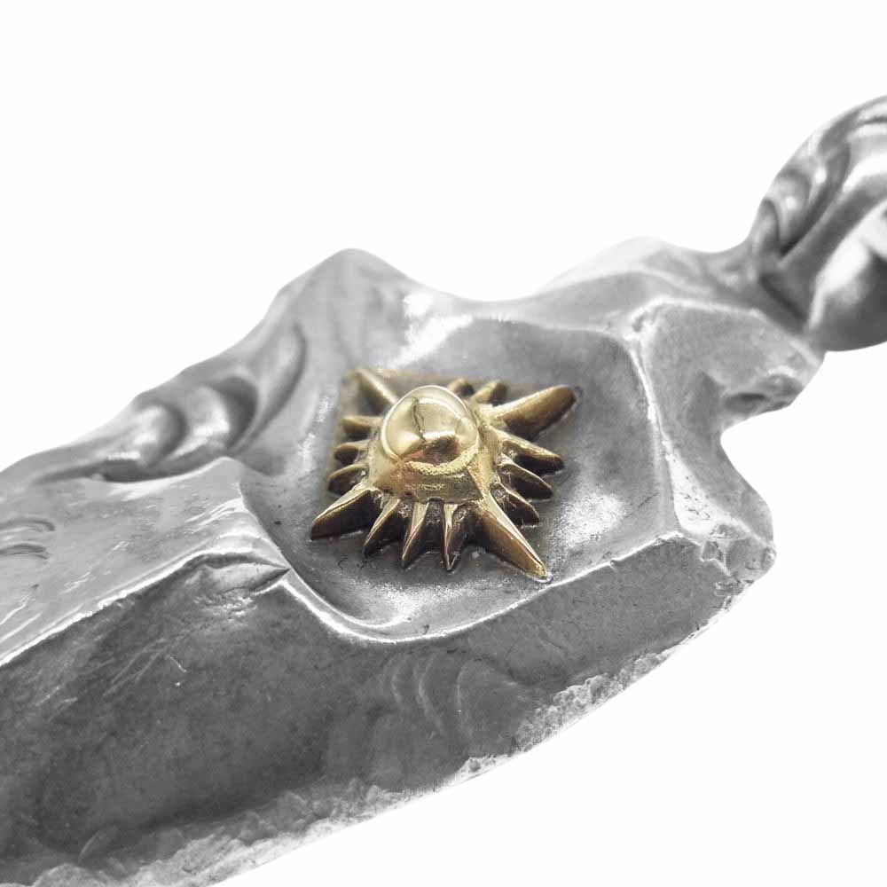 アリゾナフリーダム ペンダントトップ K18 太陽神 矢尻 矢じり【中古