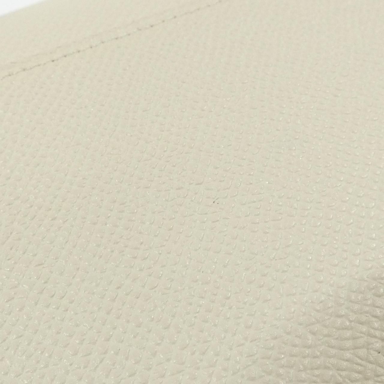 エルメス コンスタンス