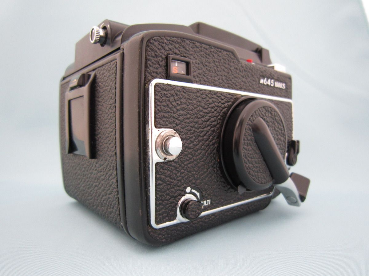 マミヤ M645 1000S ボディ Lomopedia: Mamiya 645 1000s · Lomography