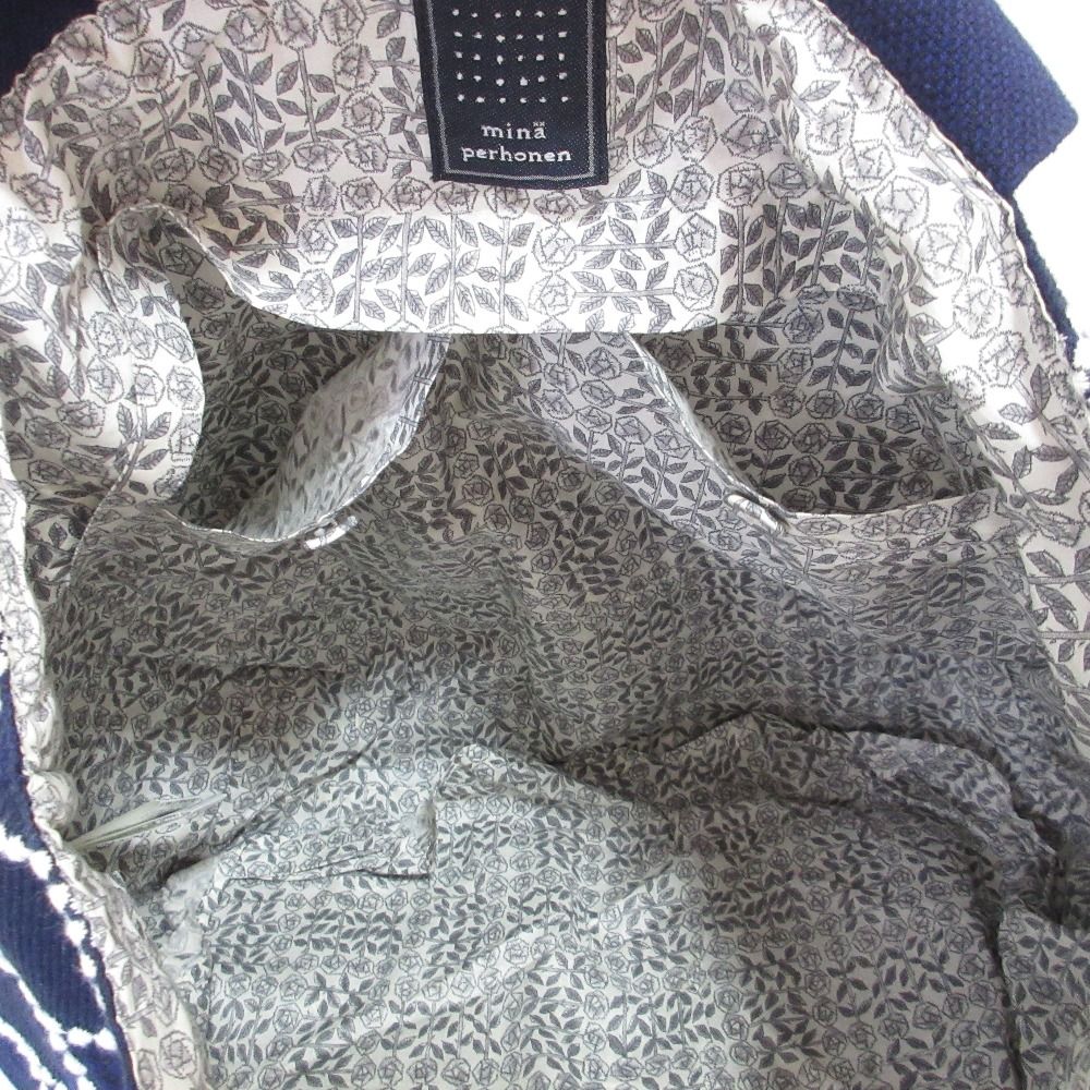 美品 mina perhonen ミナペルホネン tambourine 刺繍 パニーニ トート  