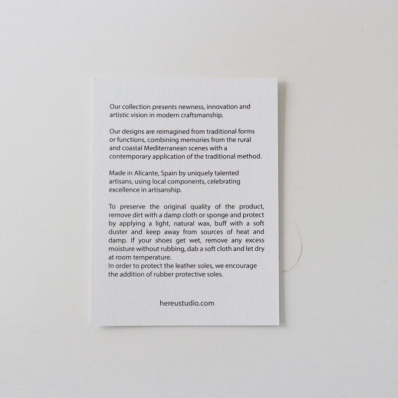 美品 2023SS ヘリュー HEREU Llasada Crinkled Glossy スクエアトゥ  