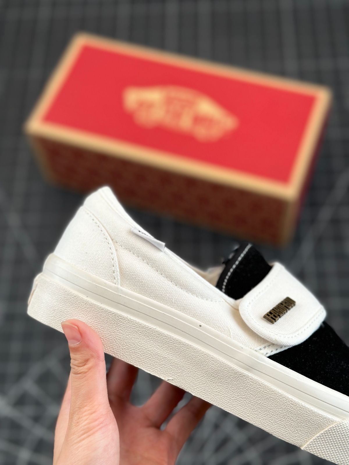  今日 Fear of Fog x Vans Slip - On 47 V DX ハイストリート 白 マジックテープ スリップオン キャンバス シューズ 在庫 の な価格です スニーカー キッズシューズ