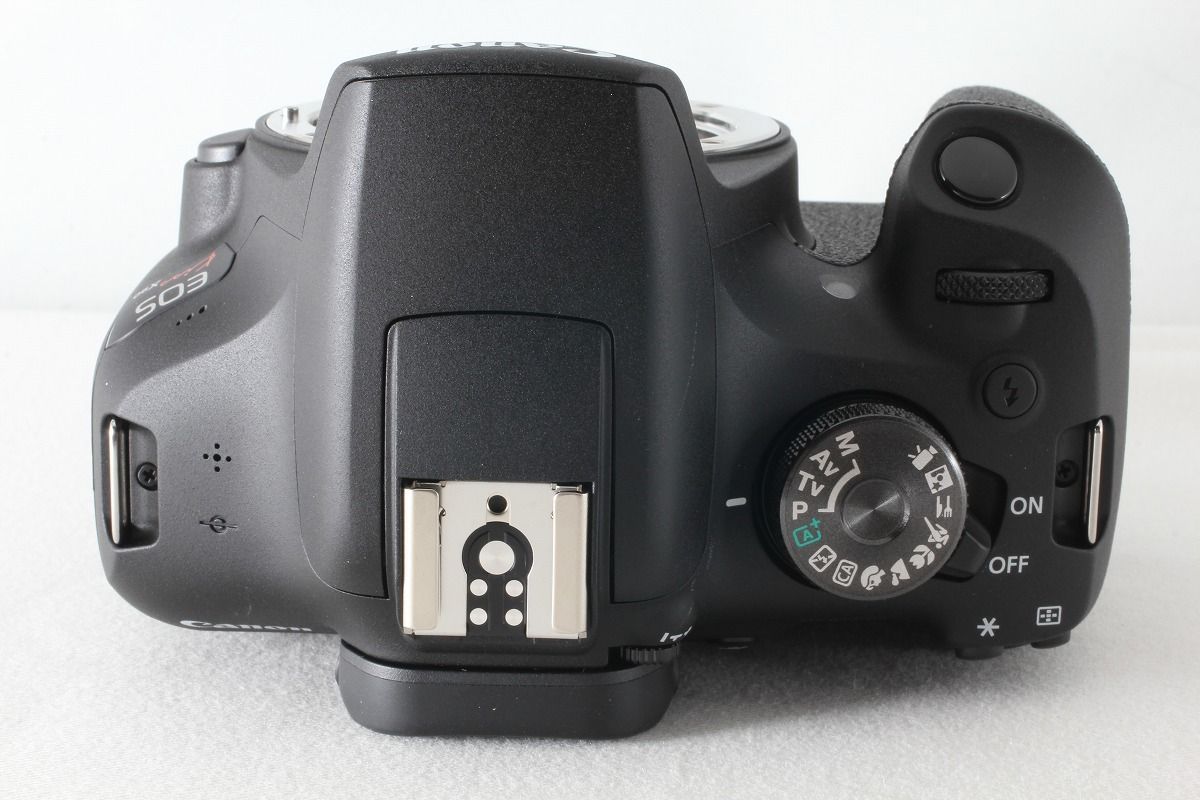 キヤノン Canon EOS Kiss X90 EF-S18-55 IS II レンズキット 僅か9ショット 付属品完備 元箱◇45857