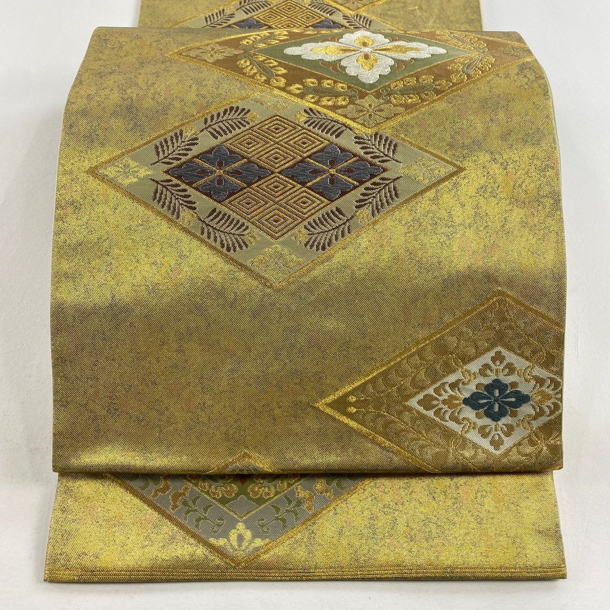 美品】 袋帯 名品 川島織物 落款 関西仕立て 菱 花菱 唐織 箔 金色 六