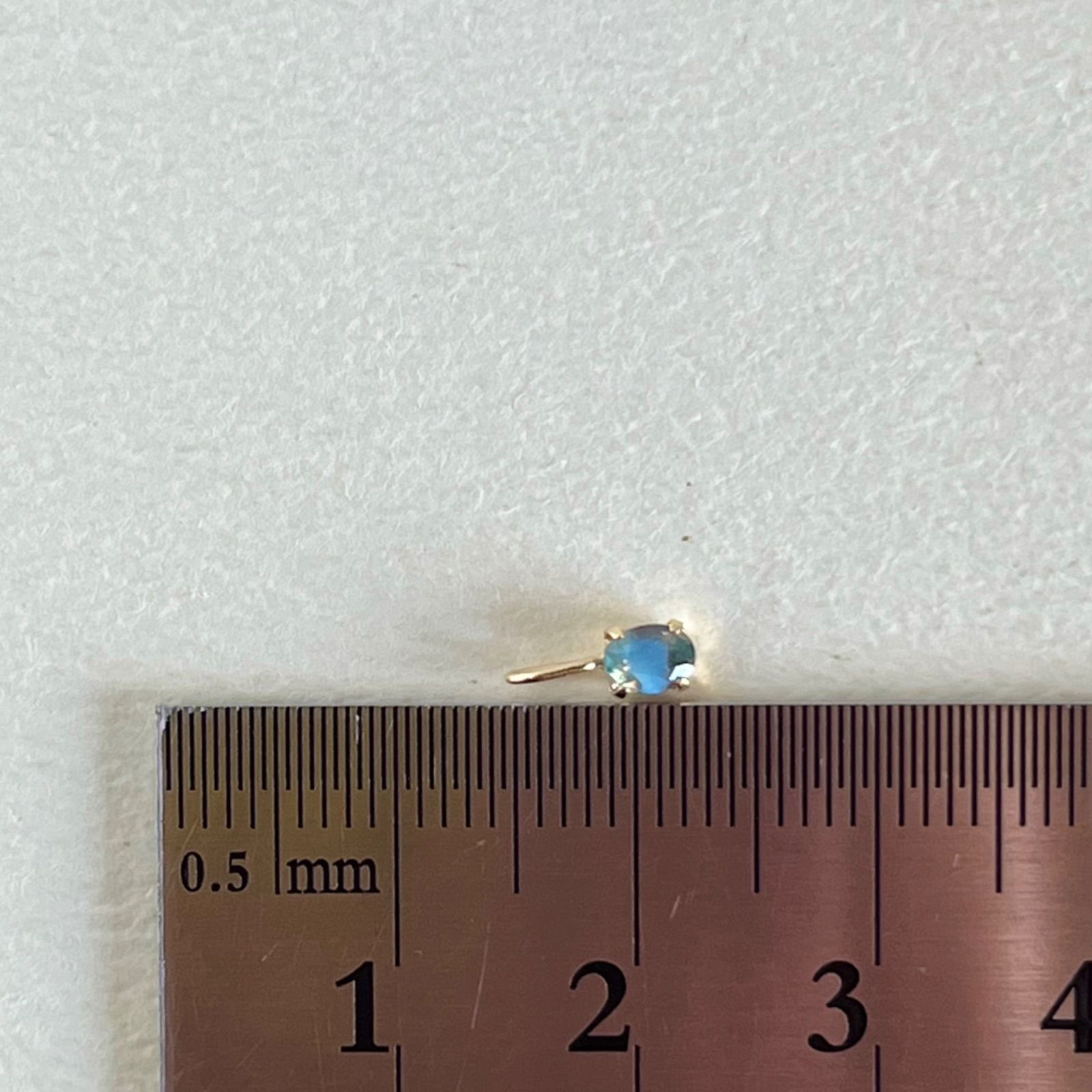 K18 天然石アレキサンドライトoval希少 レア ペンダントトップ