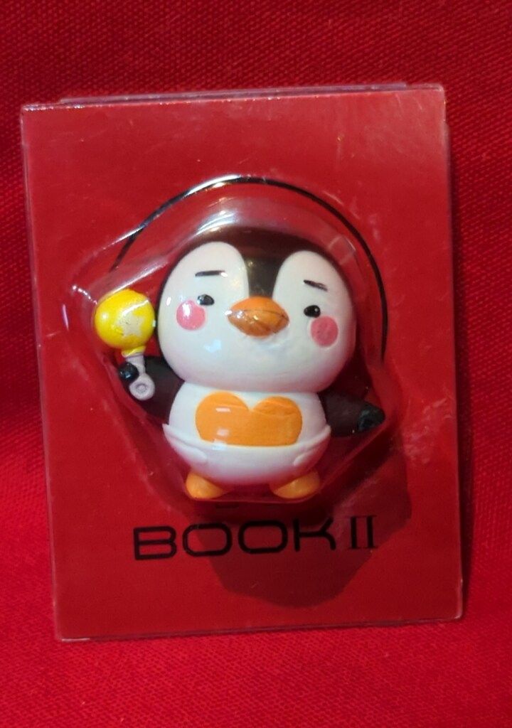 2PM ジュノ 皇帝ペンペン フィギュア 2PM ジュノJUNHO 皇帝ペンペン