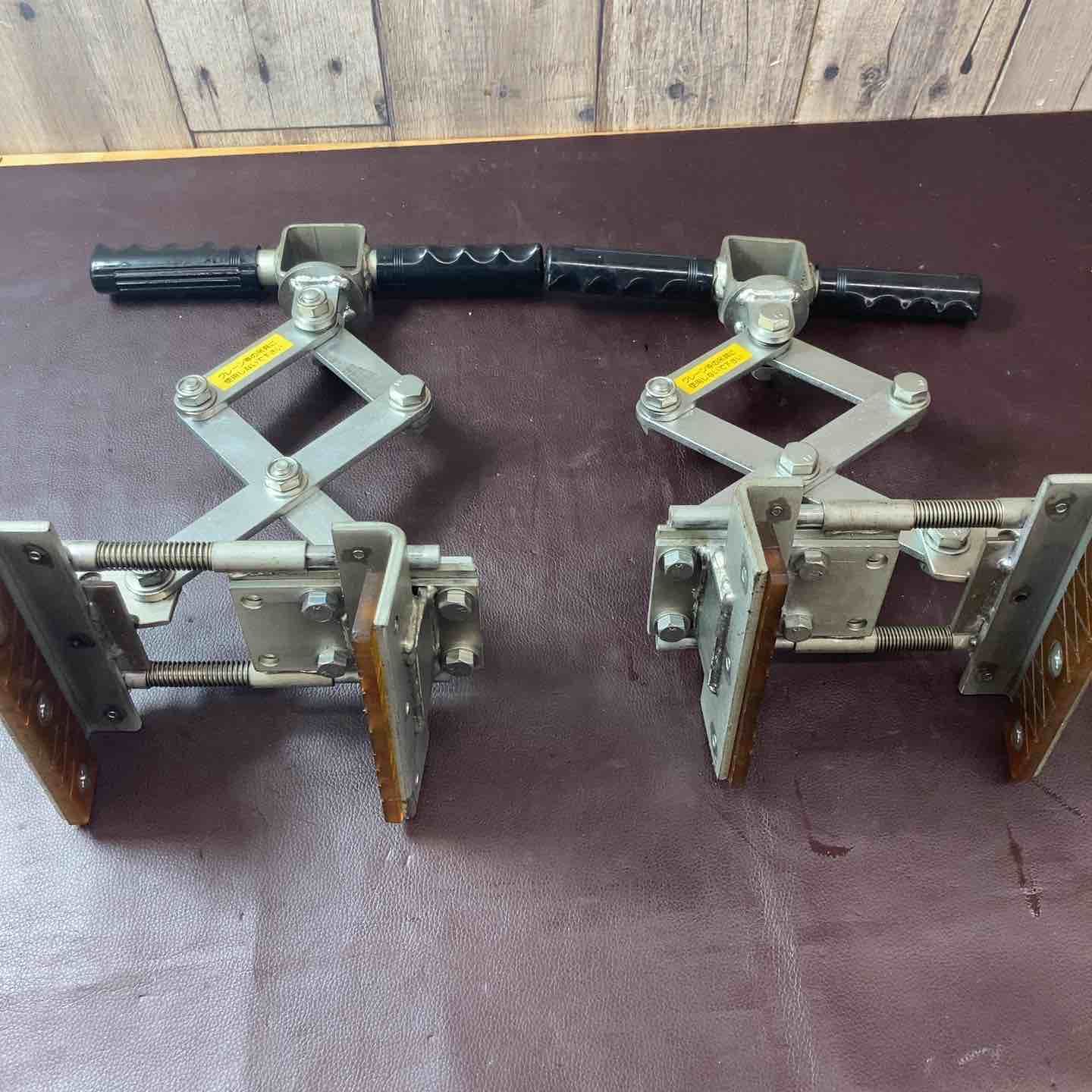 品 石材クランプ ハンドリフター 最大荷重75㎏ 石吊りクランプ 2個セット 東大和店