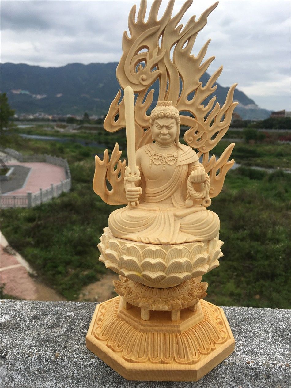 新入荷 不動明王 木彫 仏像 不動明王像 檜木 高約28cm - メルカリ